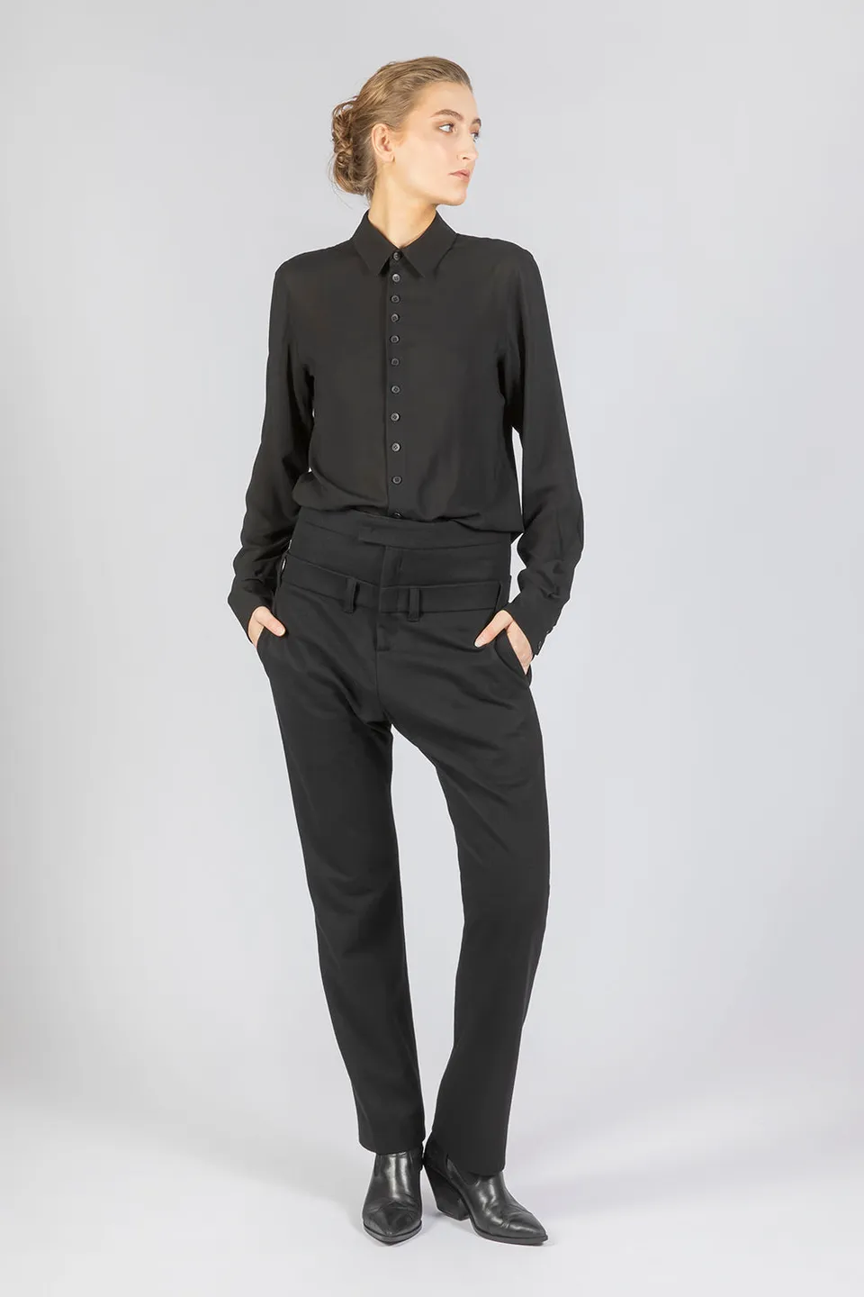 esther-perbandt-jaybo-cashmere-stoffhose-damen-schwarz-wolle image 1