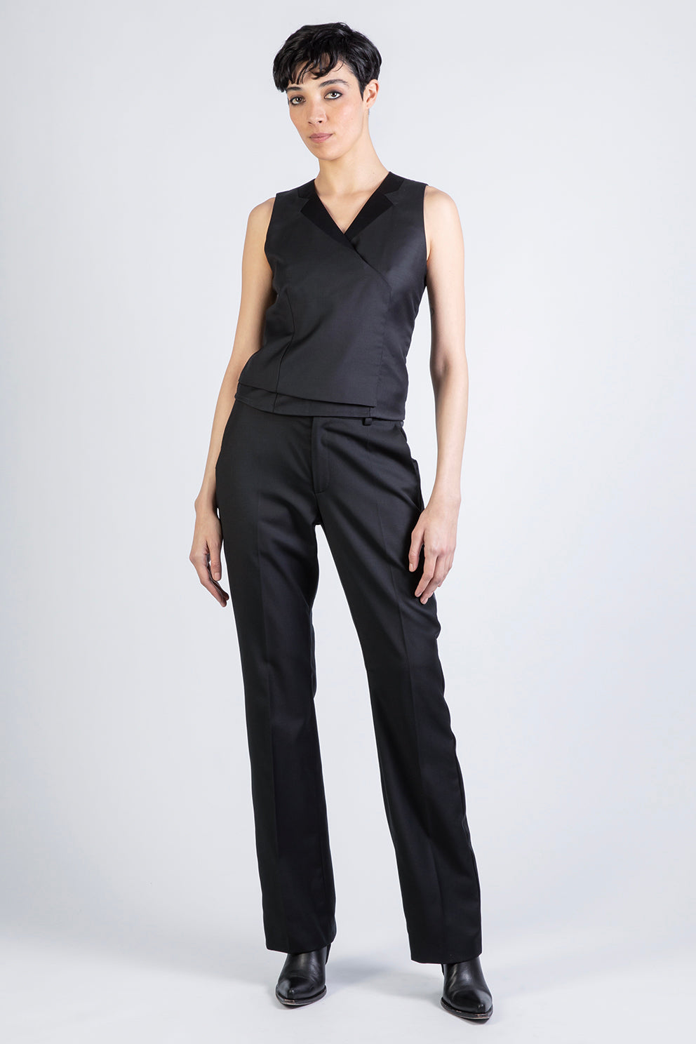 esther-perbandt-missy-top-schwarz-satinkragen image 1