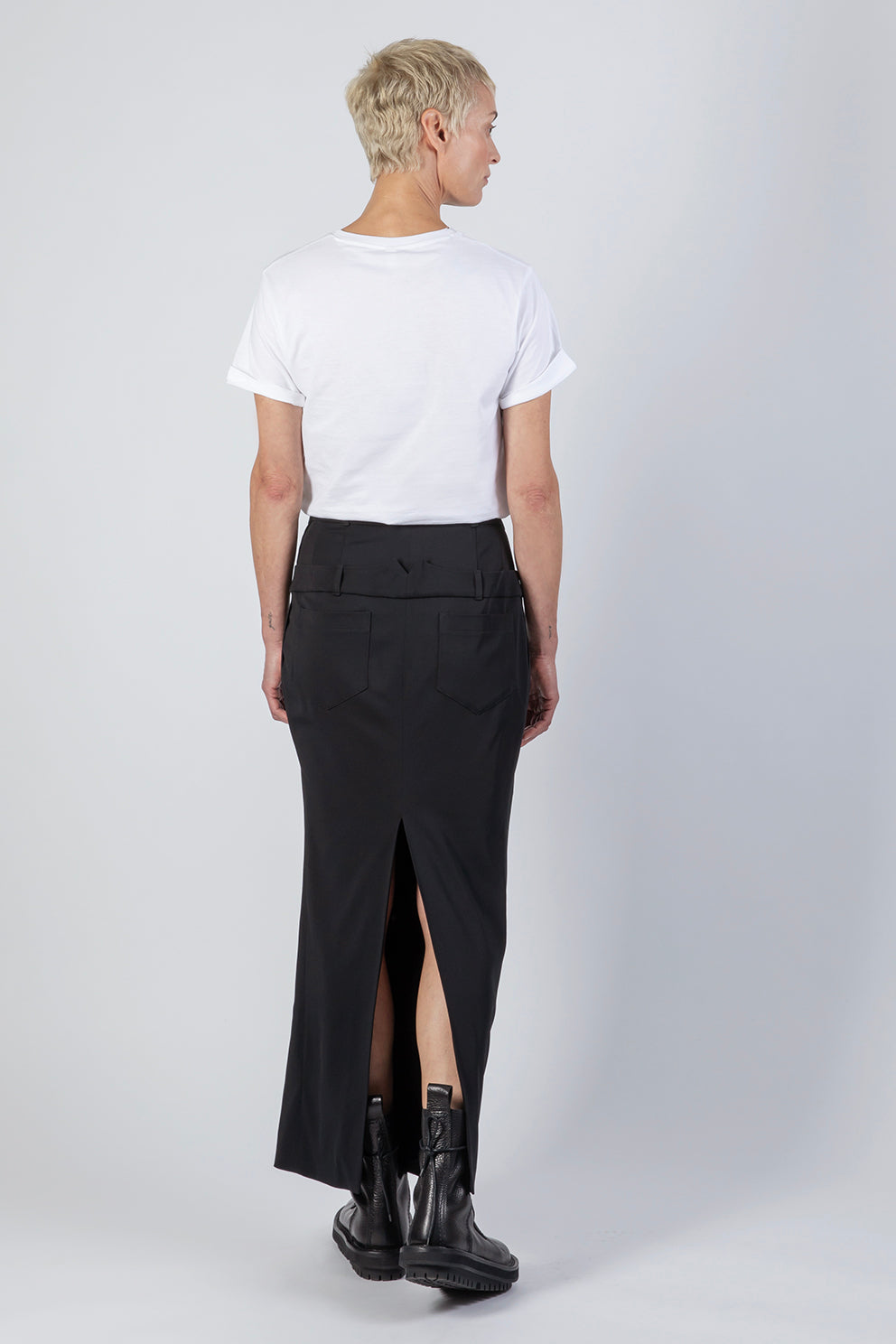 esther-perbandt-basic-white-t-shirt-wei-bio-baumwolle image 5