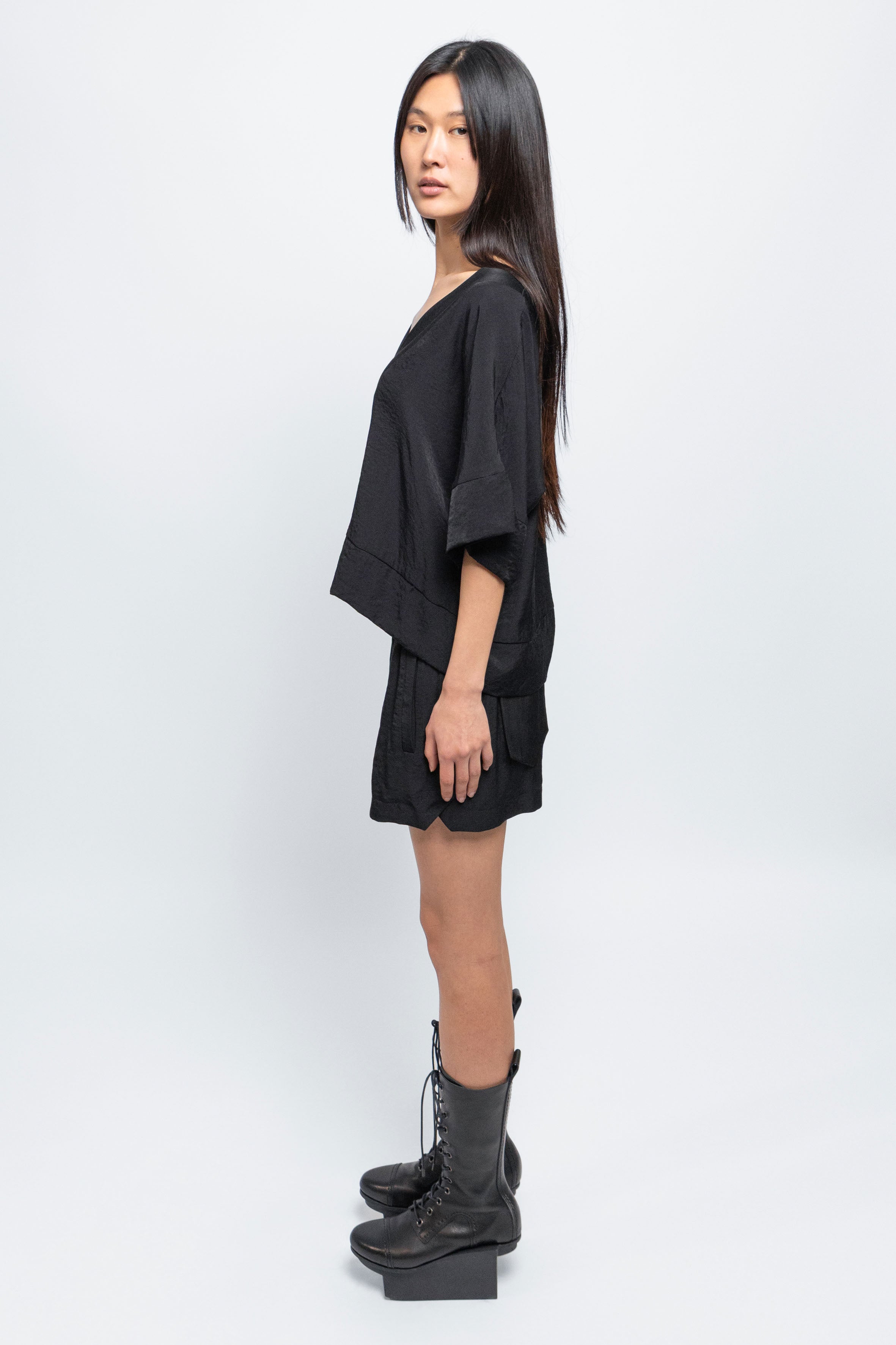 esther-perbandt-atelier-mini-shorts-schwarz-damen-viskose image 7