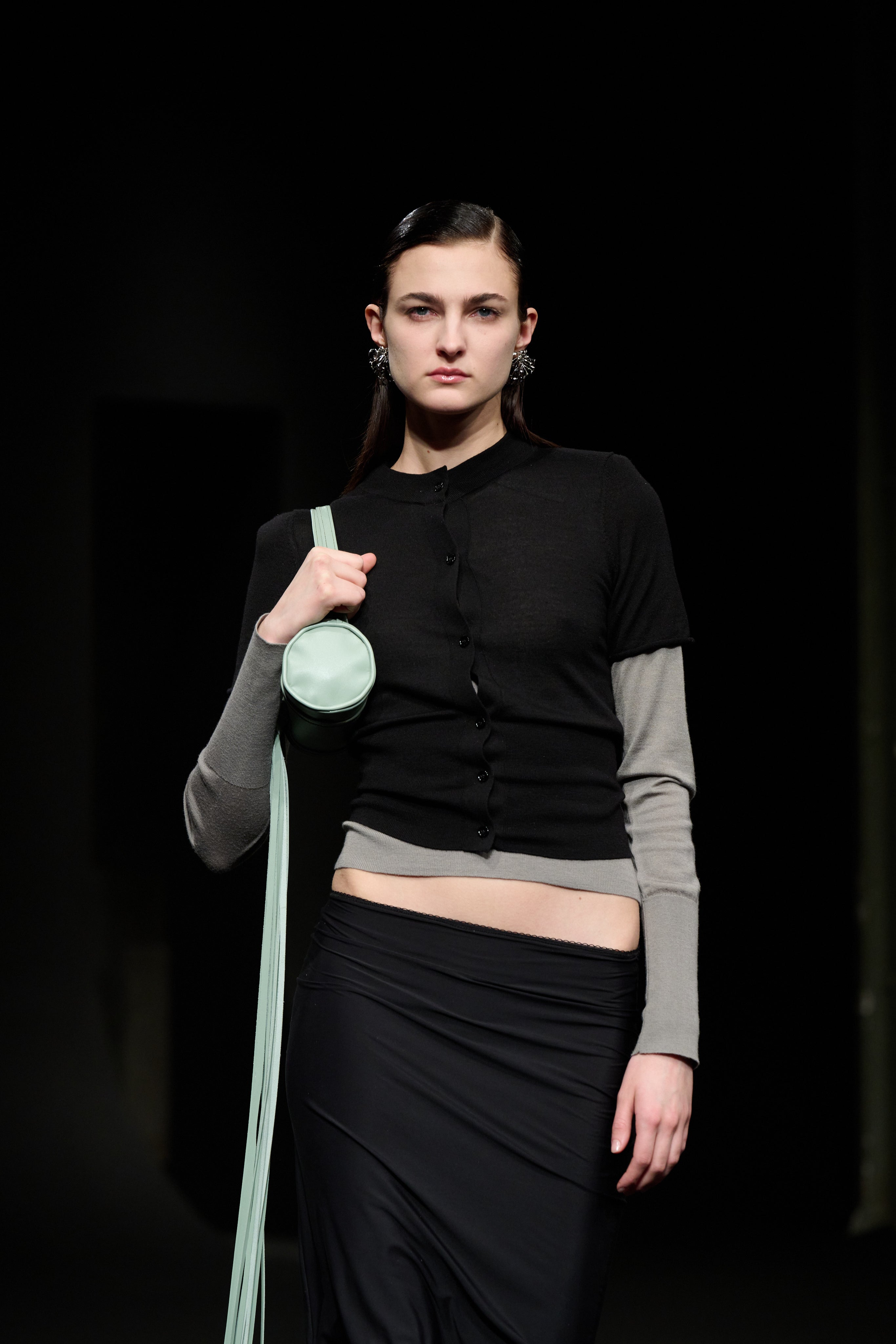 ioannes-baby-sleeve-knit-kaschmirpullover-damen image 3