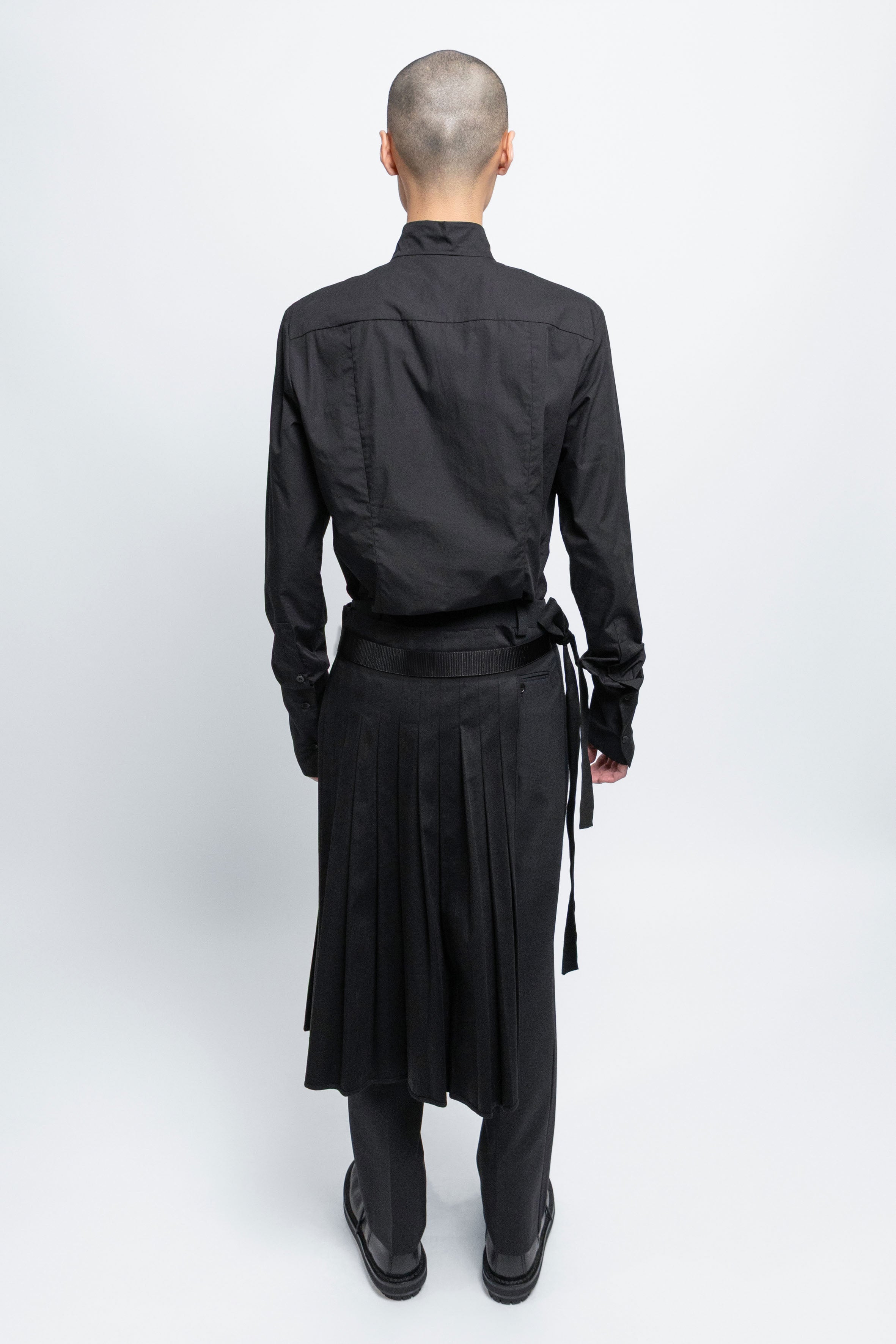 esther-perbandt-universe-sch-rze-herren-schwarz-baumwolle image 4