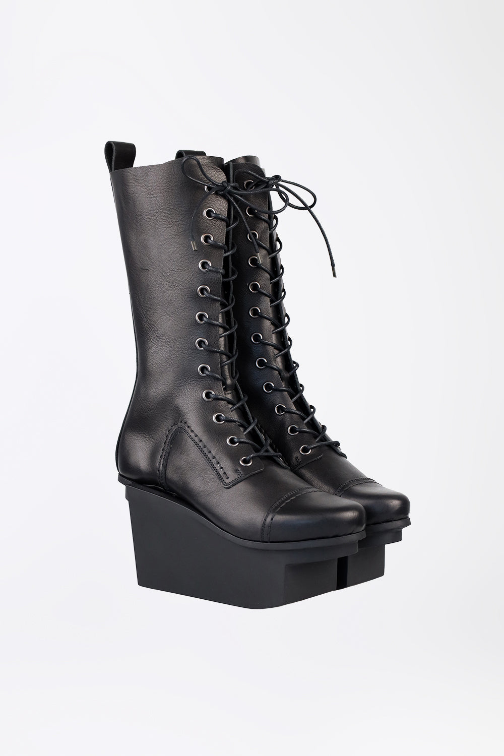 esther-perbandt-highrider-schuhe-trippen-schwarz-plateau image 1