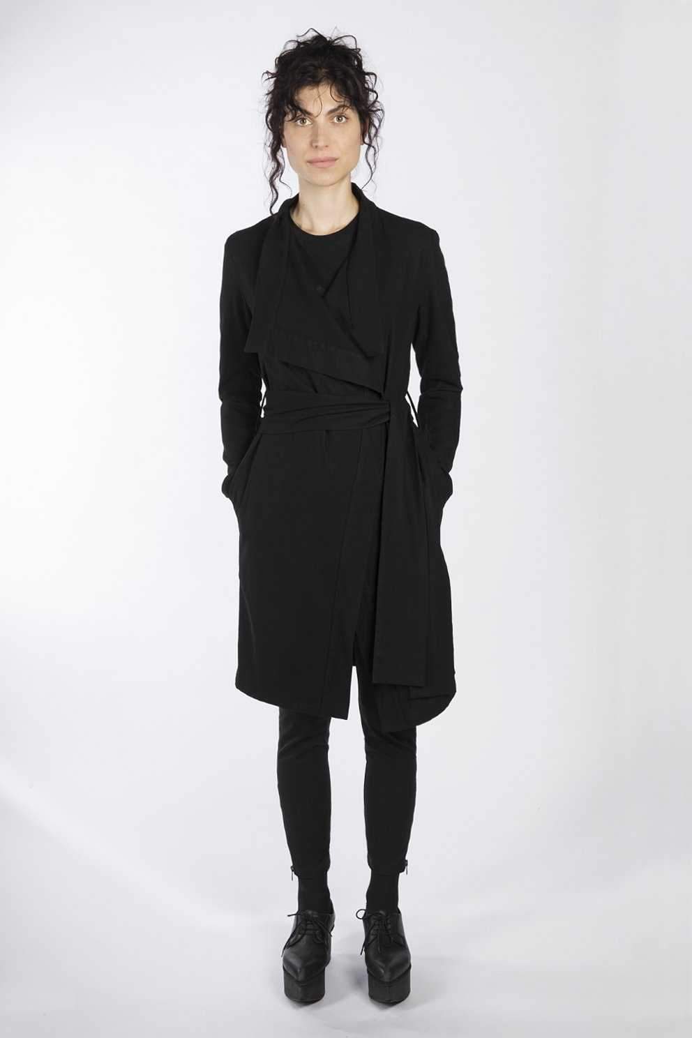 esther-perbandt-scarf-long-cardigan-schwarz-wolle image 1