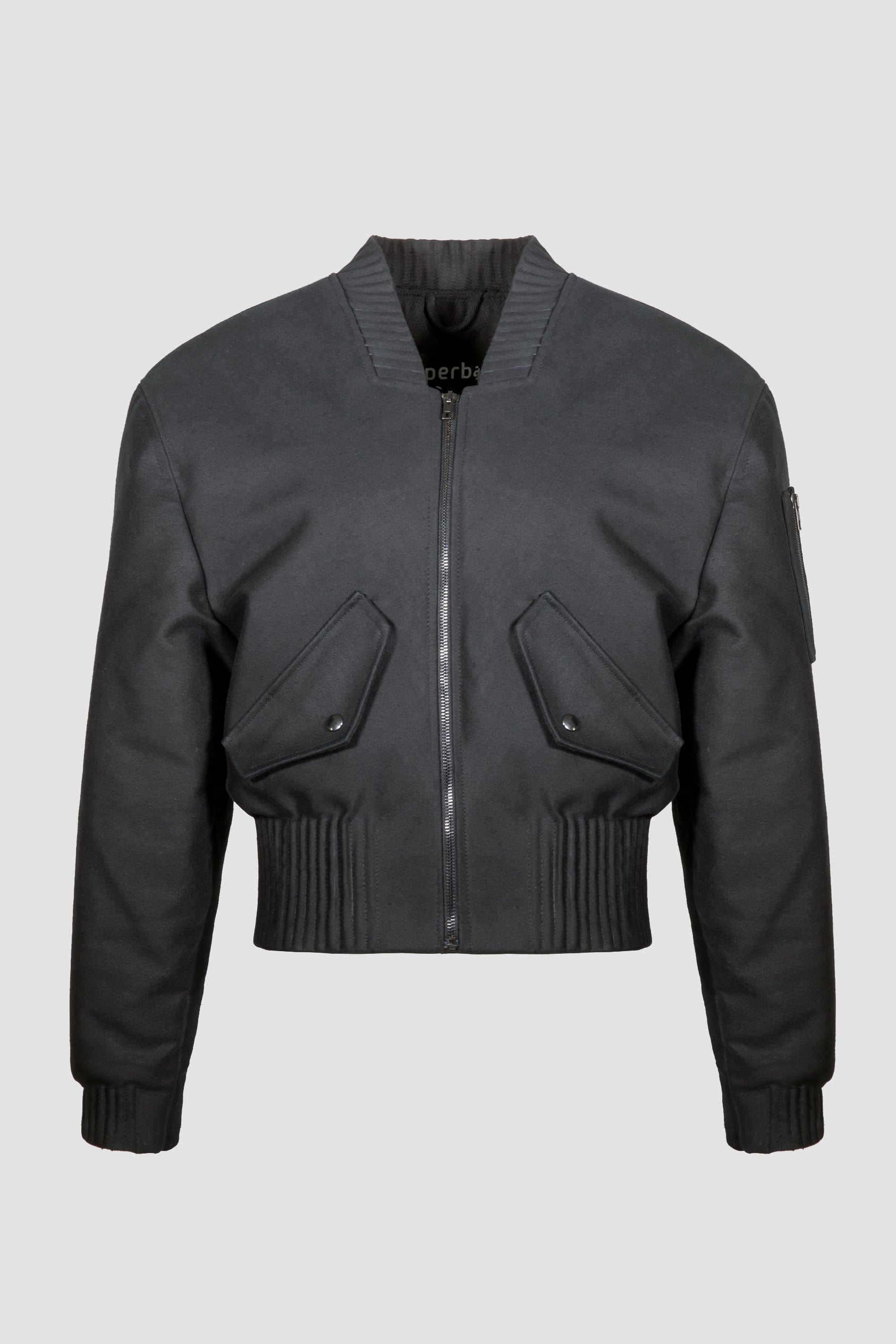 esther-perbandt-alles-von-hier-bomberjacke-damen-schwarz image 2