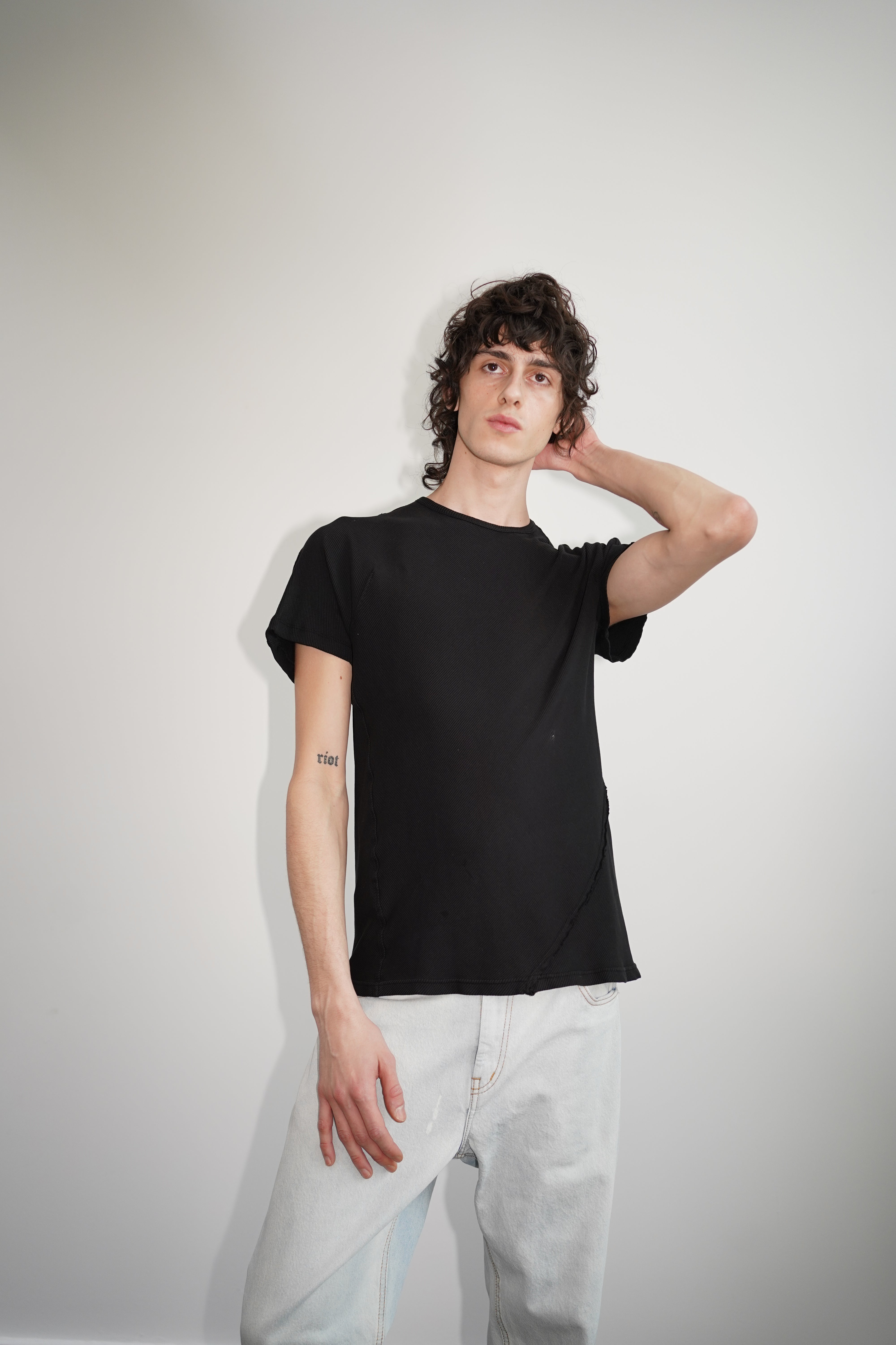 ioannes-bias-t-shirt-shirt-rippstrick-io-stickerei image 5