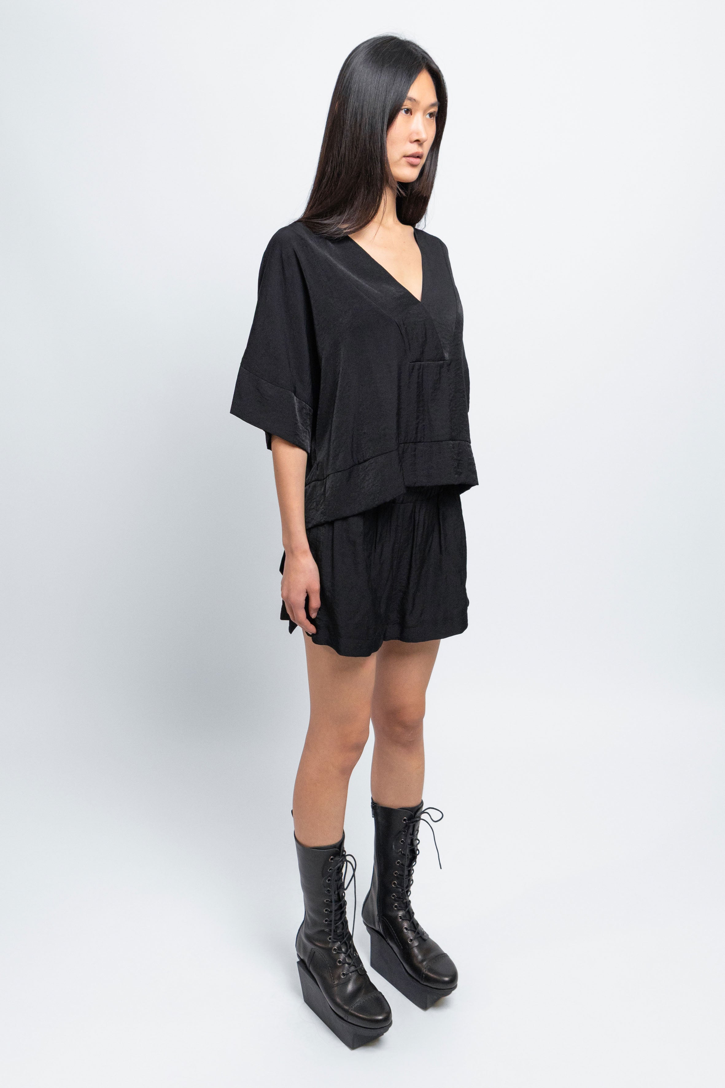 esther-perbandt-atelier-mini-shorts-schwarz-damen-viskose image 6