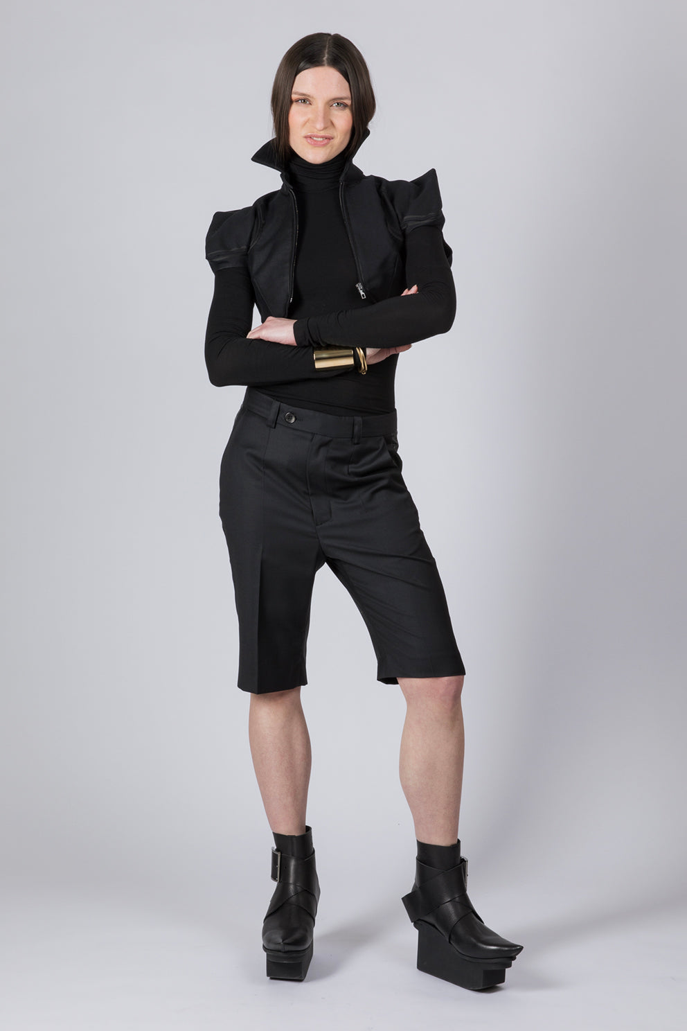 esther-perbandt-planet-e-plain-jacke-schwarz-baumwolle image 5