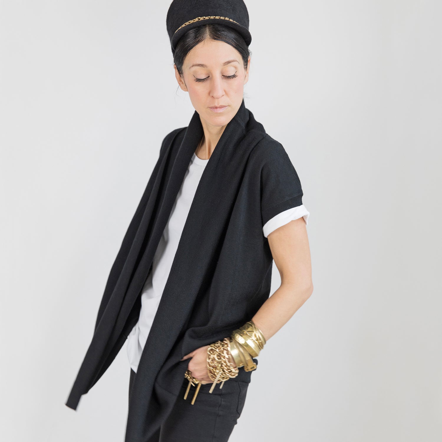 esther-perbandt-earthlight-cardigan-schwarz-merino-rmellos image 5