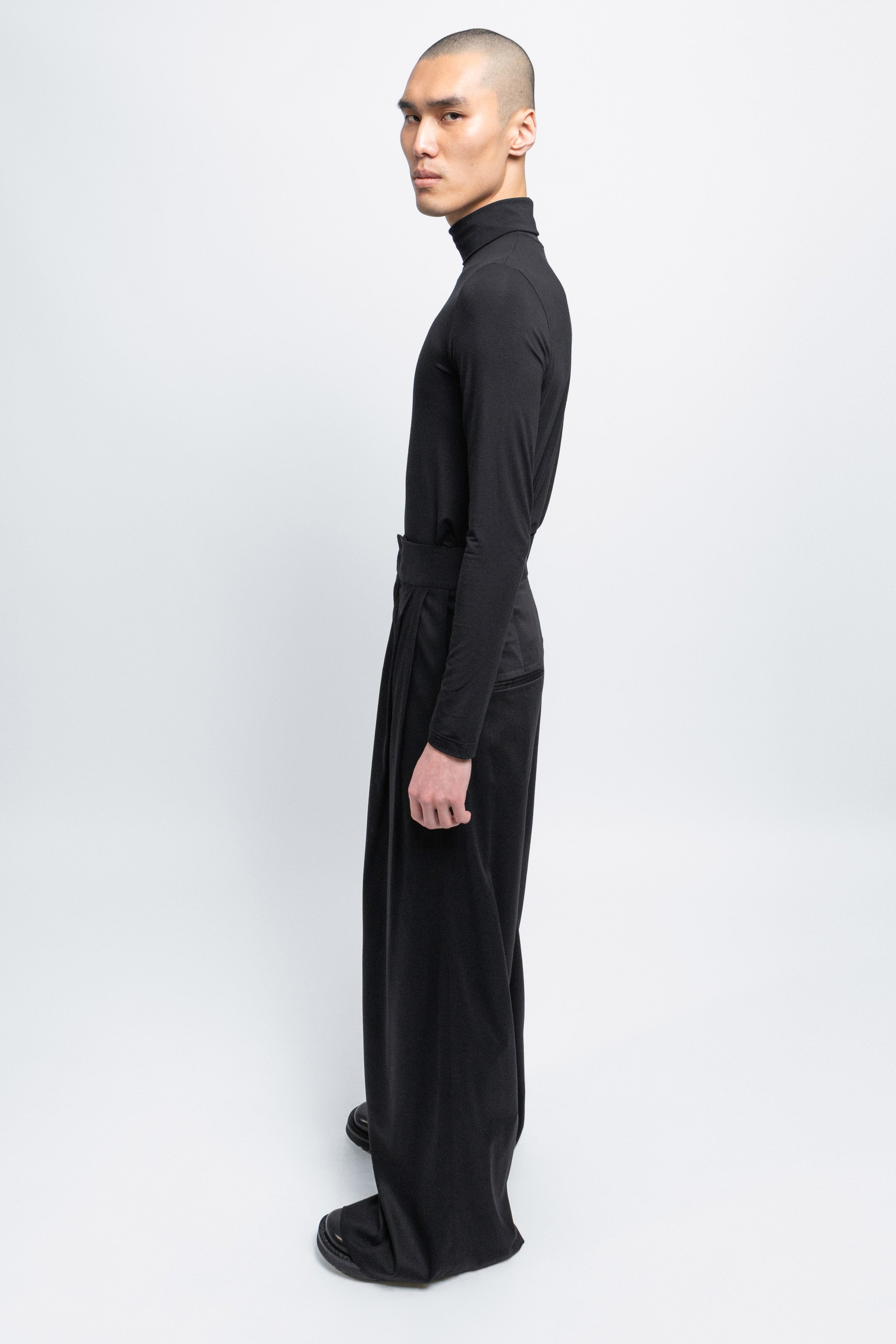 esther-perbandt-georgia-hose-herren-schwarz-weit-viskose image 6