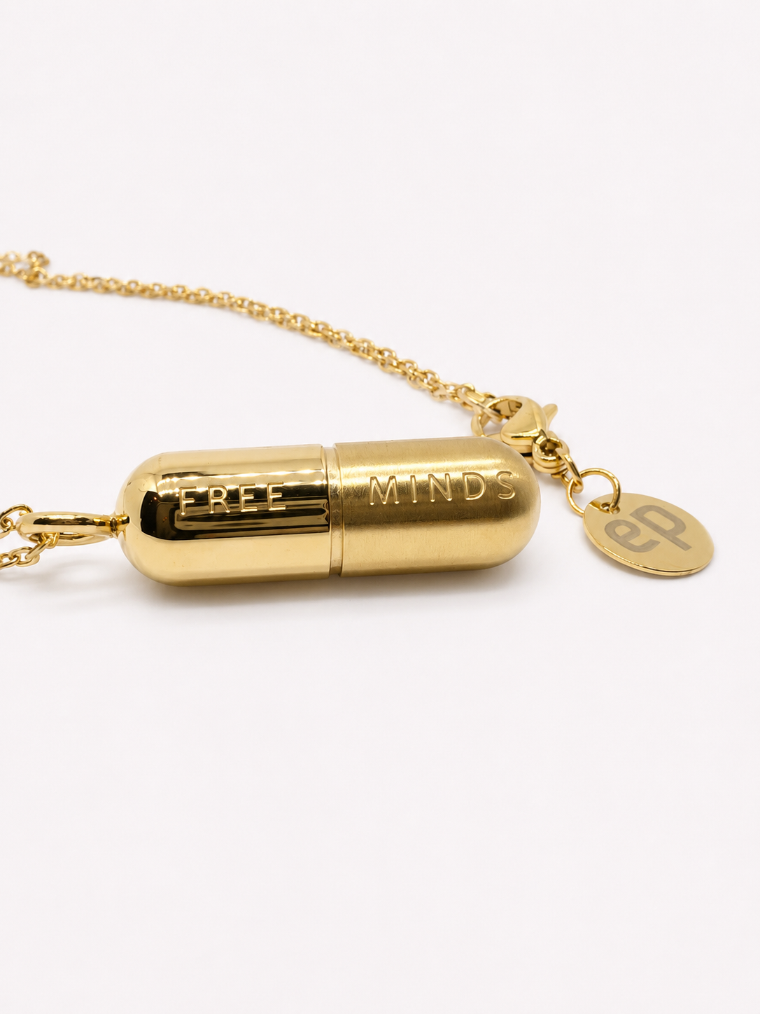 esther-perbandt-gold-pill-halskette-gold-edelstahl-60-cm image 4
