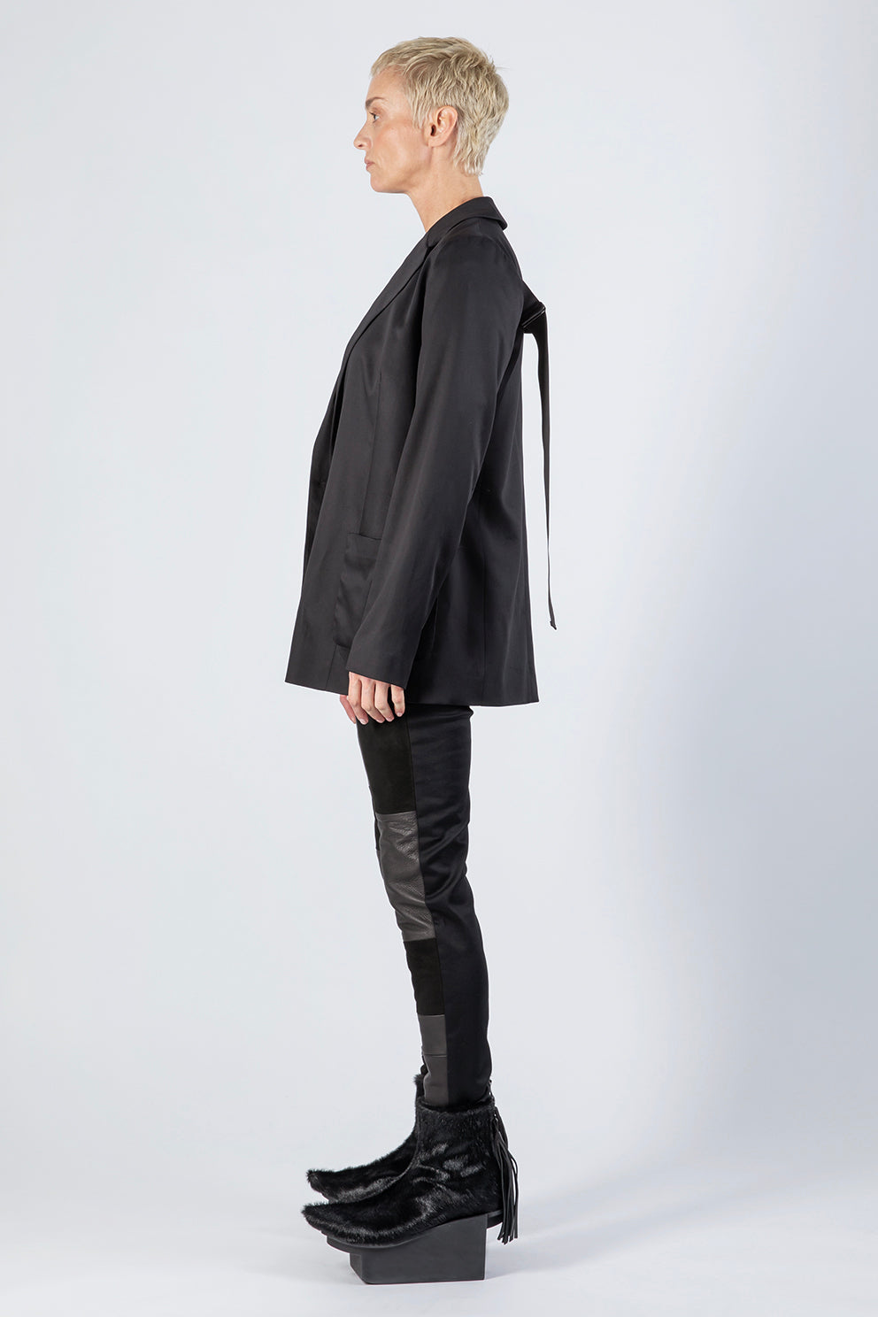 esther-perbandt-concrete-blazer-damen-schwarz-viskose image 5