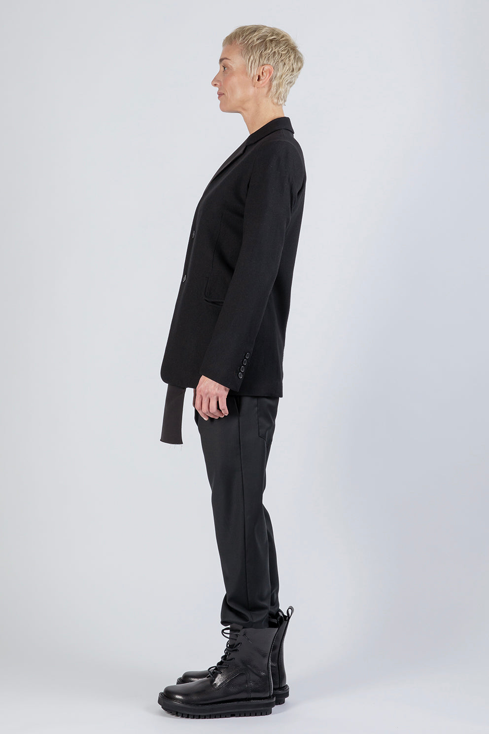 esther-perbandt-fake-double-breasted-jacke-schwarz-wolle image 6