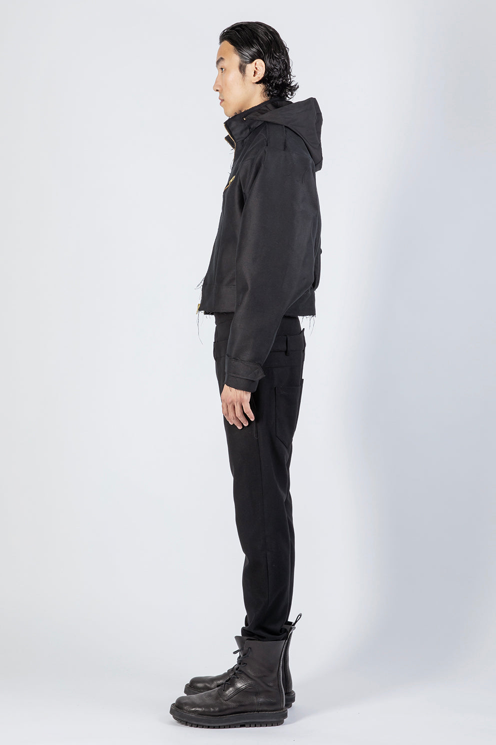 esther-perbandt-marfa-jacke-herren-schwarz-baumwolle-kapuze image 7