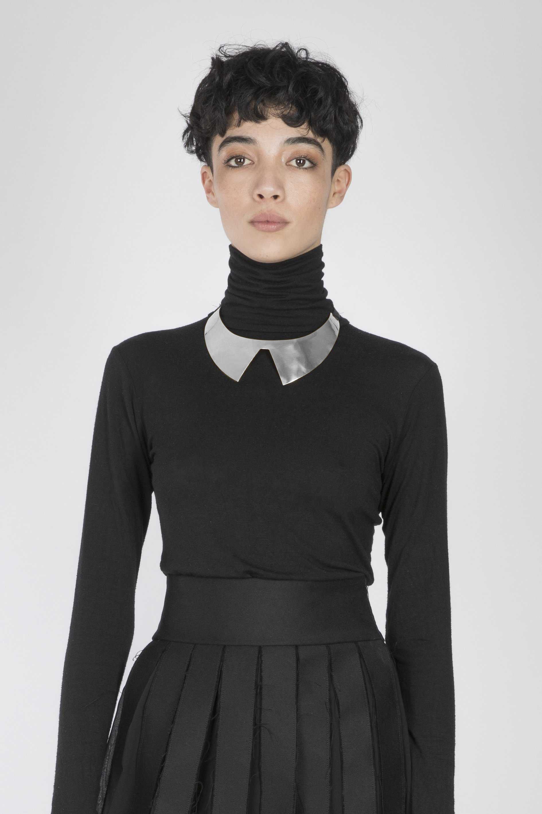 esther-perbandt-collar-halskette-silber-edelstahl-choker image 2