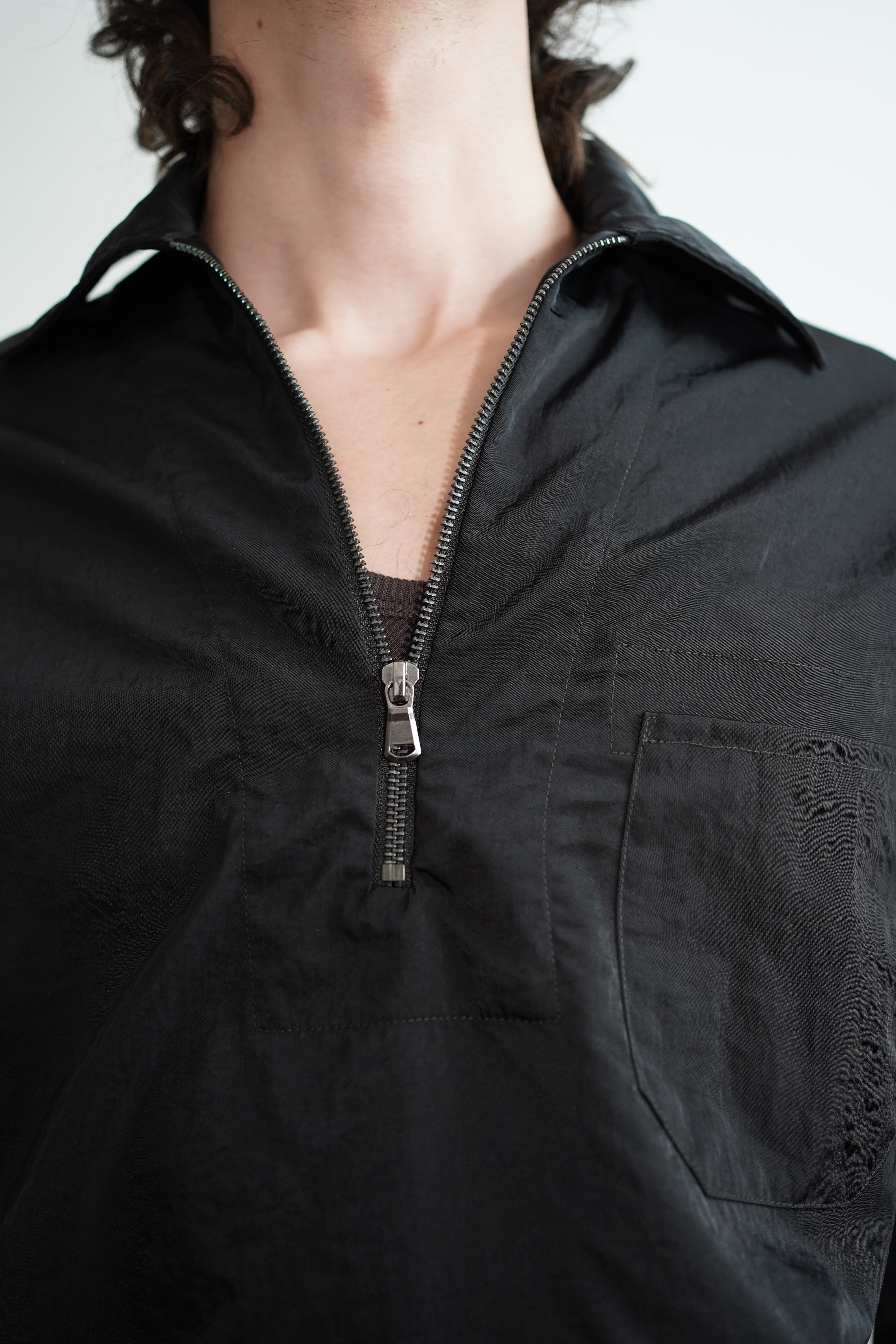 ioannes-polo-nylon-shirt-herren-reissverschluss-taschen image 3