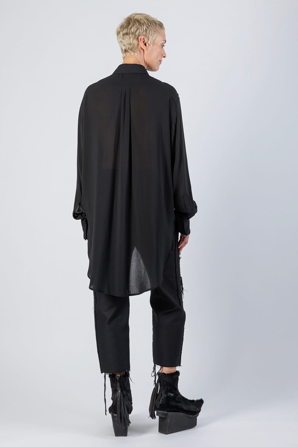 esther-perbandt-gentlemen-hemd-damen-schwarz-viskose image 3