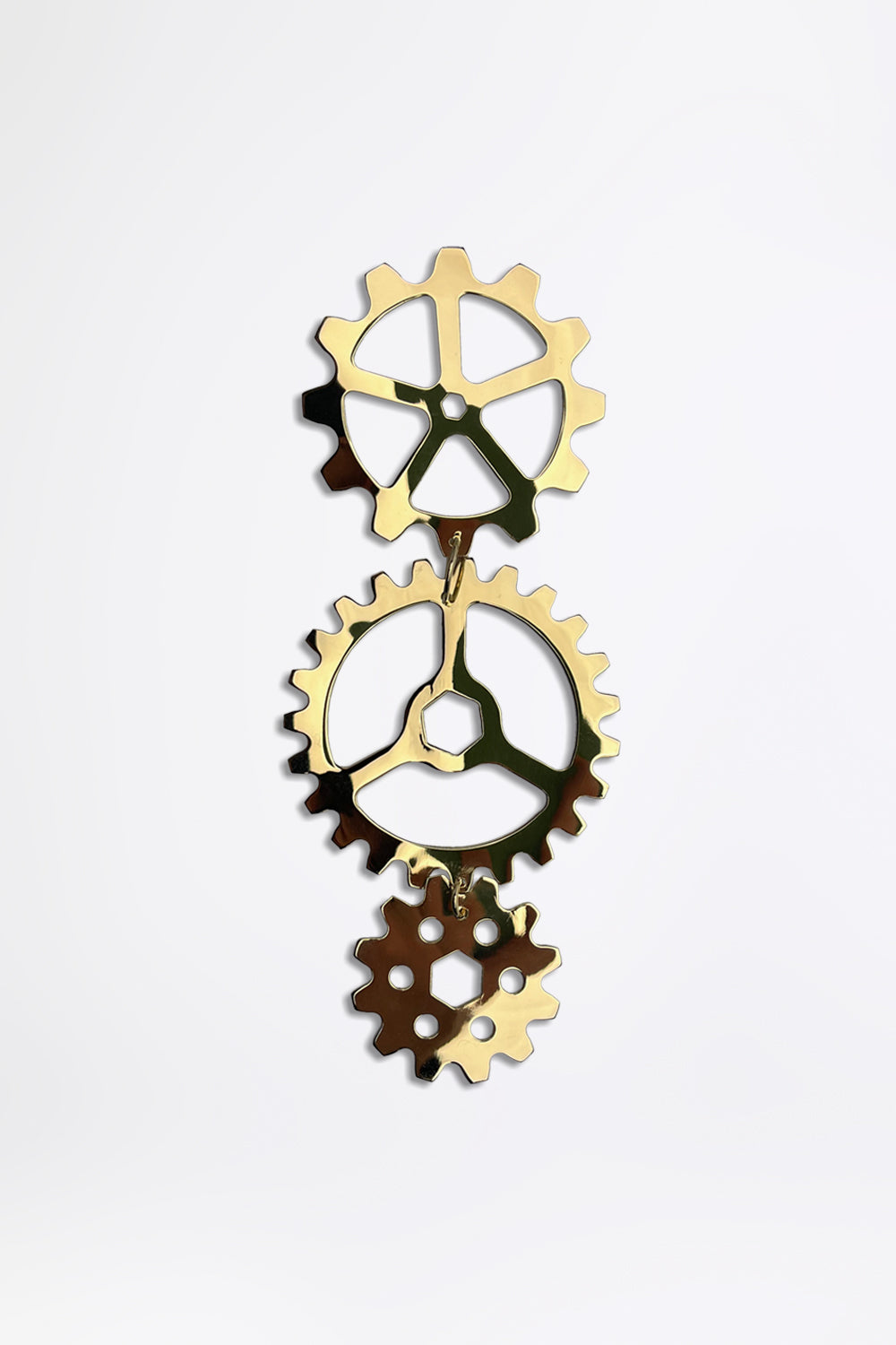 esther-perbandt-gearwheel-single-ohrring-gold-17-5cm image 1