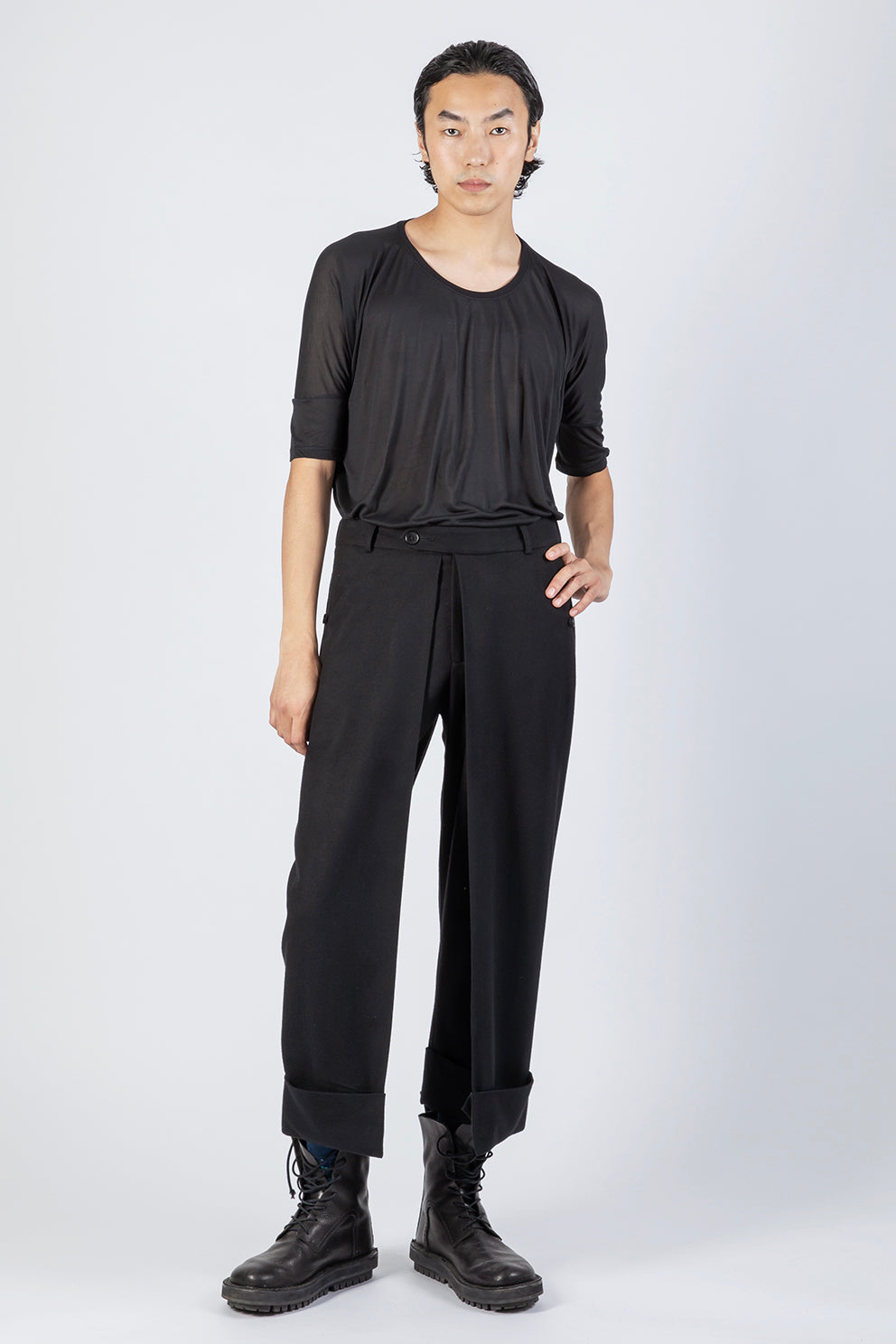 esther-perbandt-unfold-hose-herren-schwarz-wolle image 7