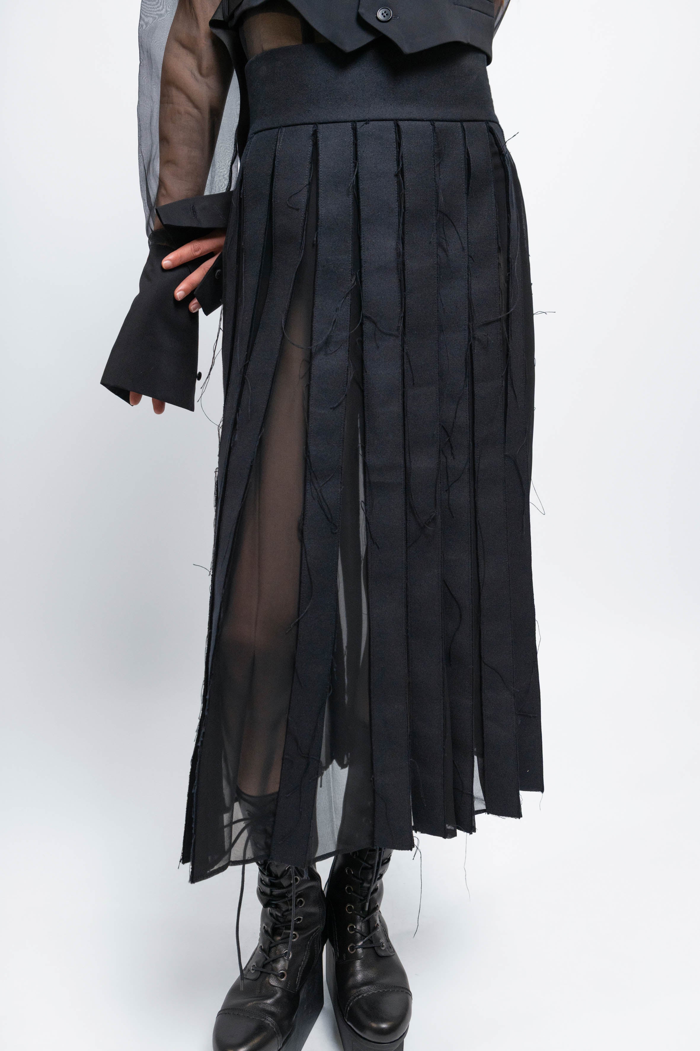 esther-perbandt-stripes-rock-damen-schwarz-midi-baumwolle image 4