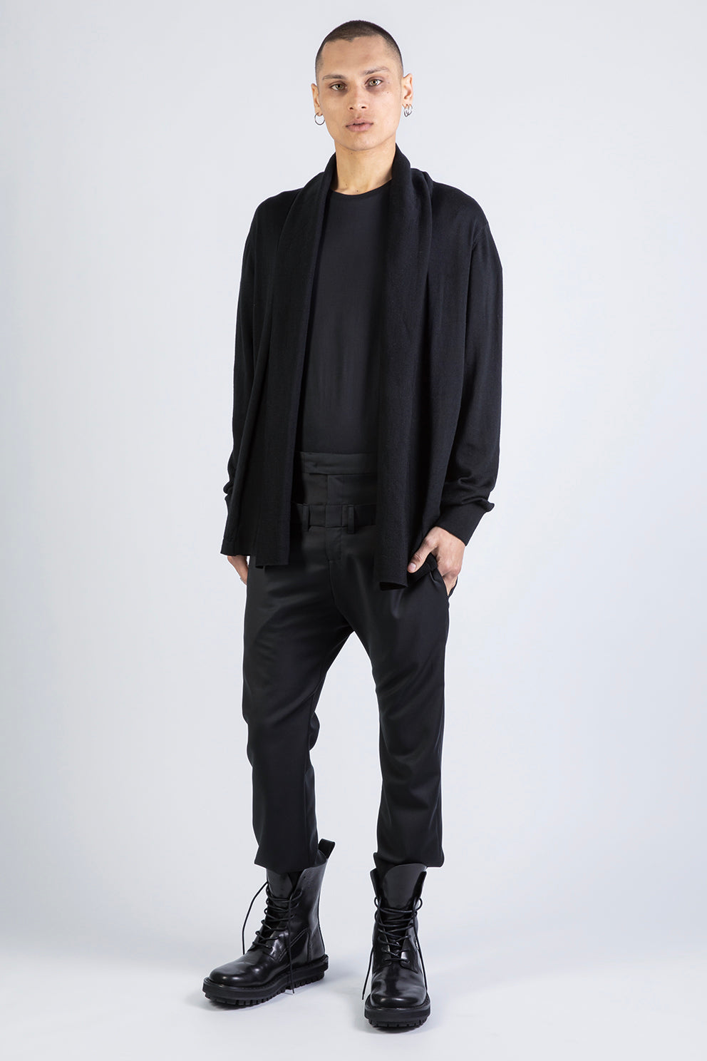 esther-perbandt-earthlight-long-cardigan-schwarz-wolle image 1