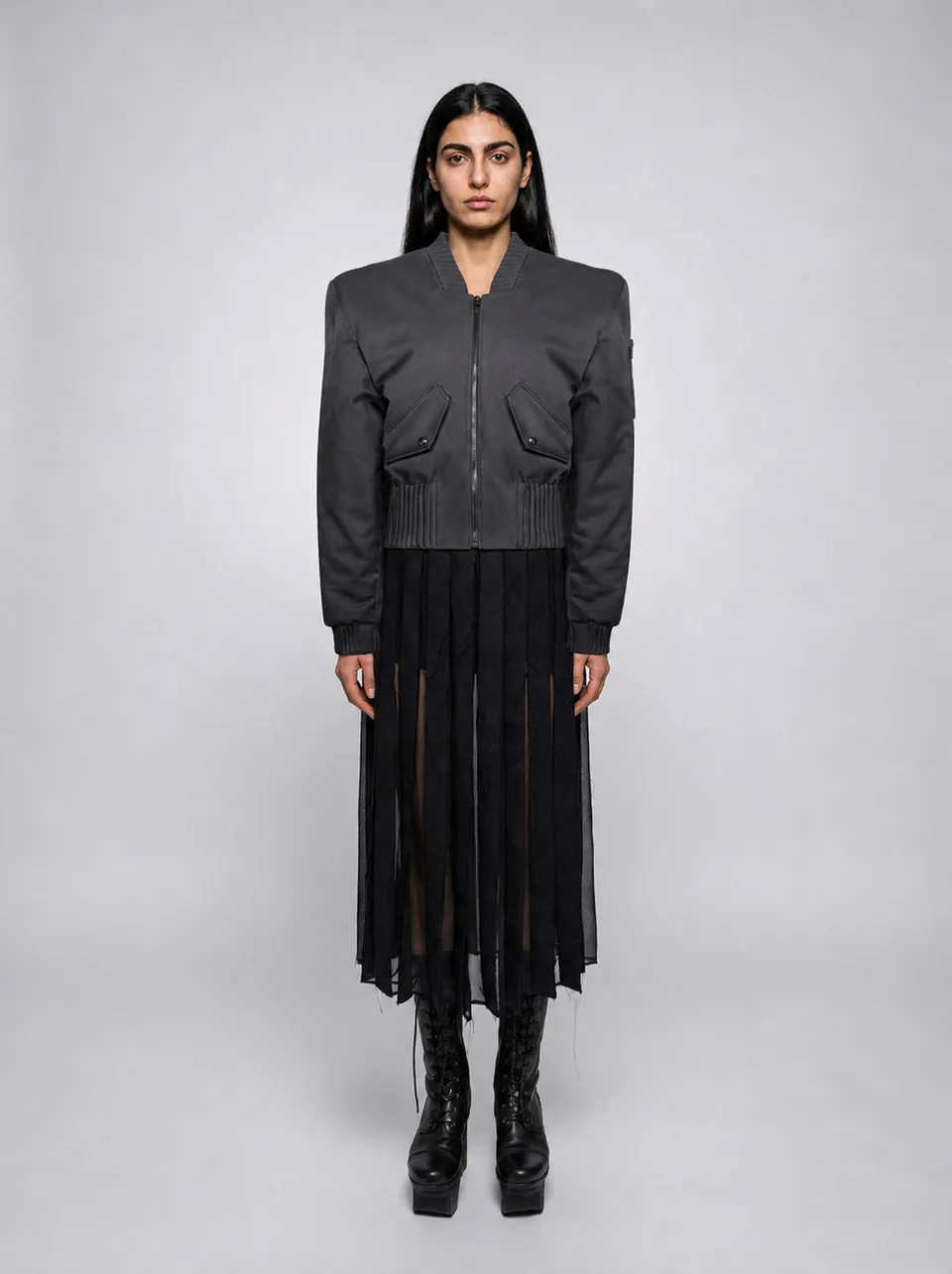 esther-perbandt-alles-von-hier-bomberjacke-damen-schwarz image 1