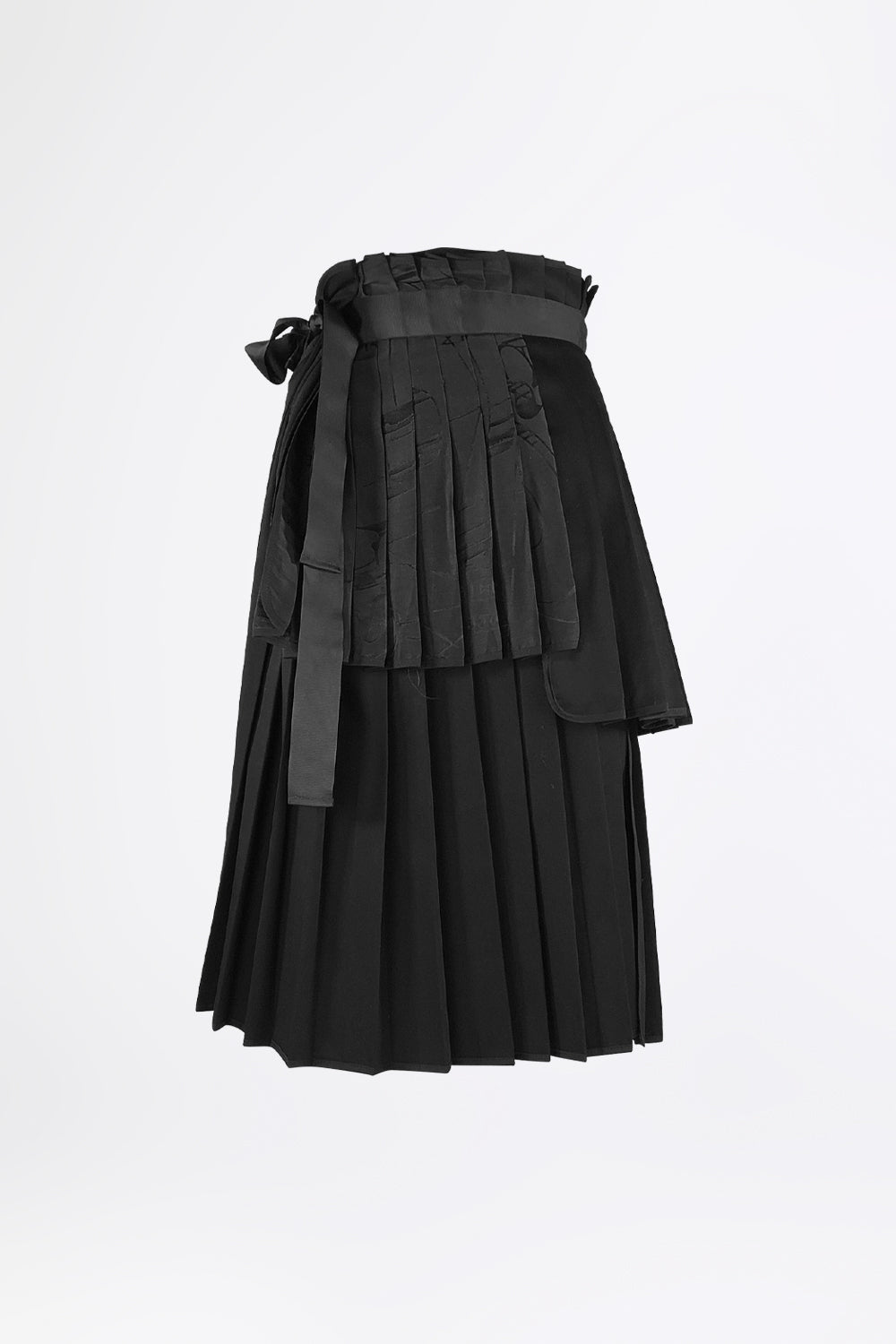esther-perbandt-machine-rock-damen-schwarz-falten-jacquard image 2