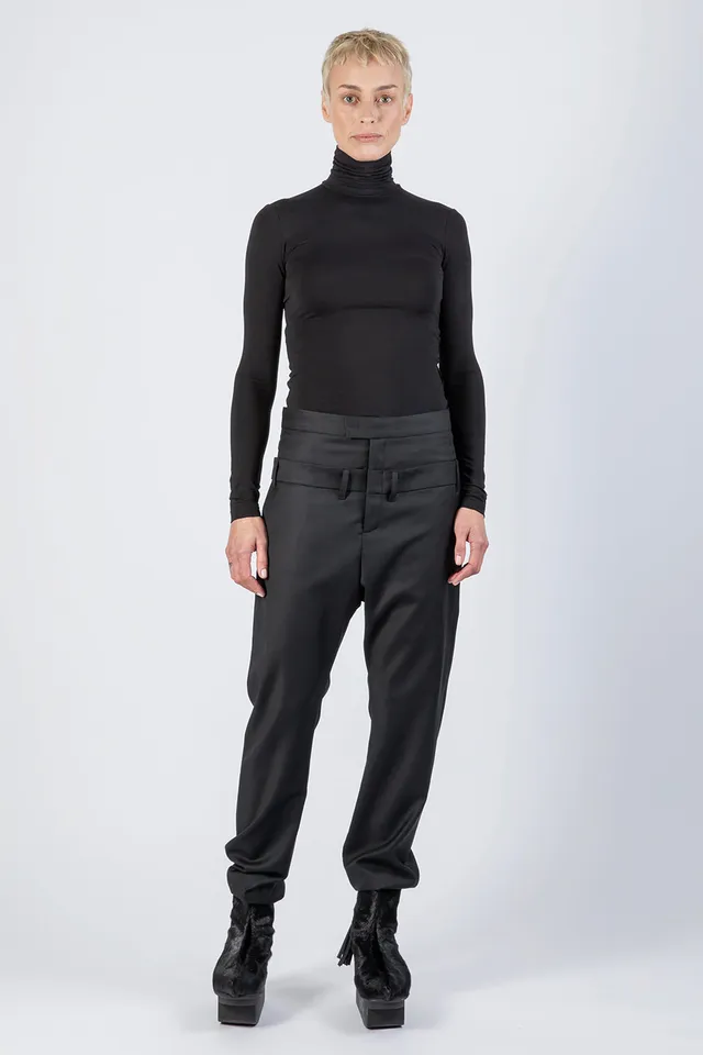 esther-perbandt-turtleneck-longsleeve-damen-schwarz-bambus image 1