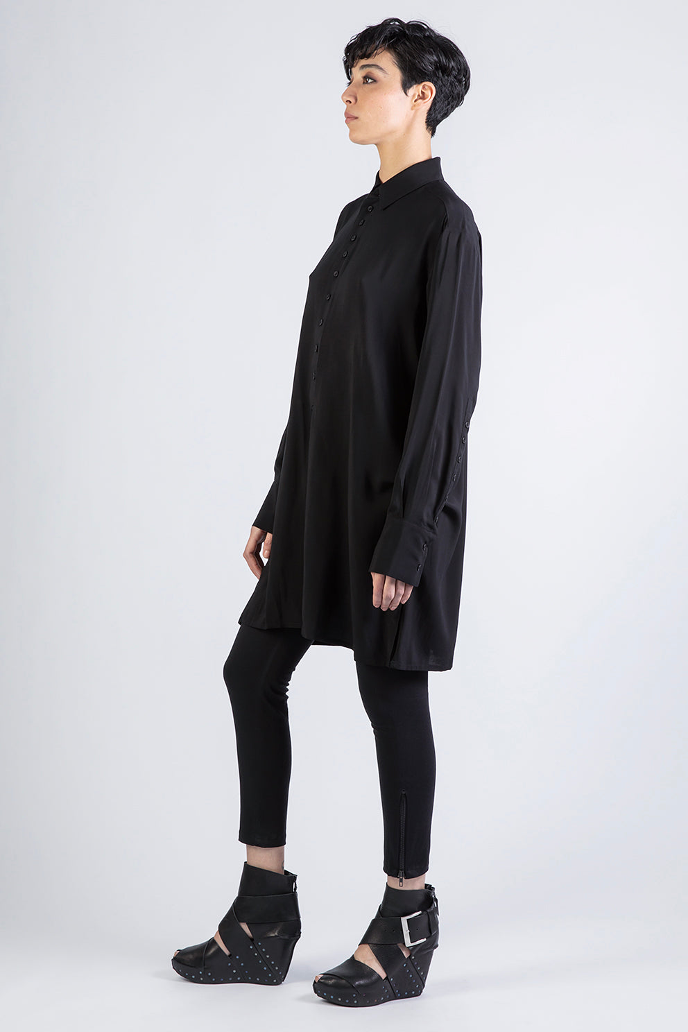 esther-perbandt-breeze-long-bluse-damen-schwarz-viskose image 4