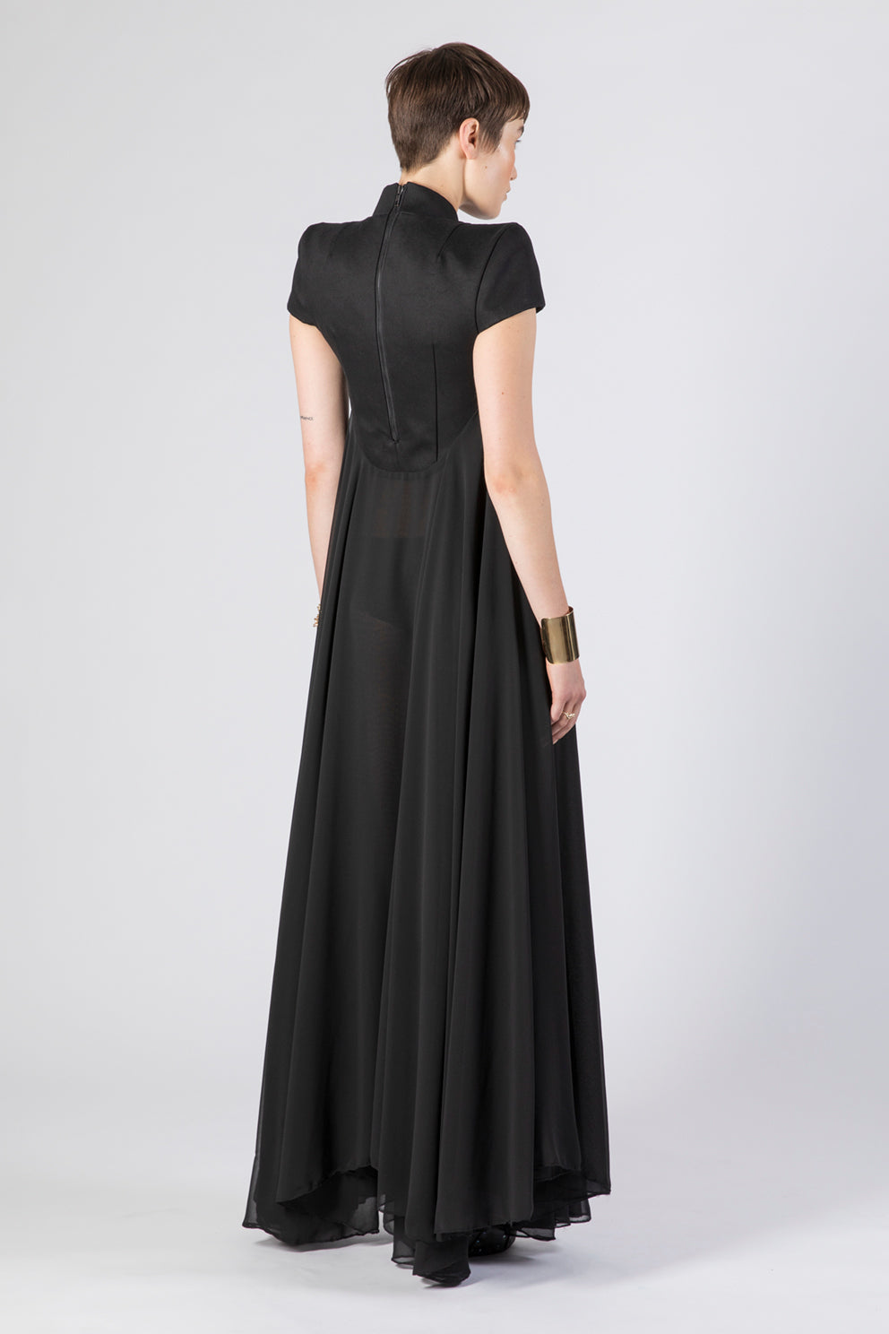 esther-perbandt-pagoda-kleid-damen-schwarz-baumwolle-chiffon image 4