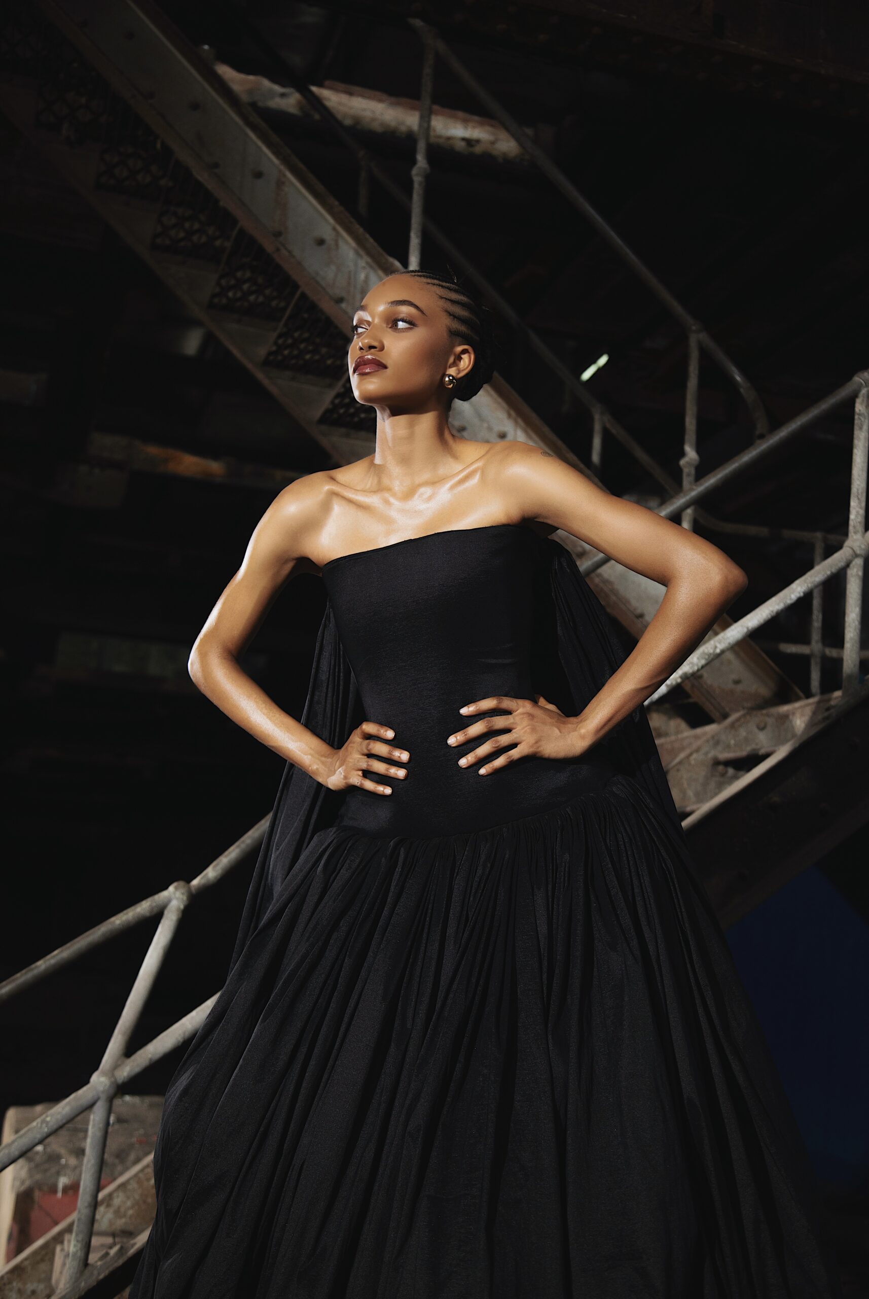 fruch-disu-kleid-bodenlang-mit-corsage image 2