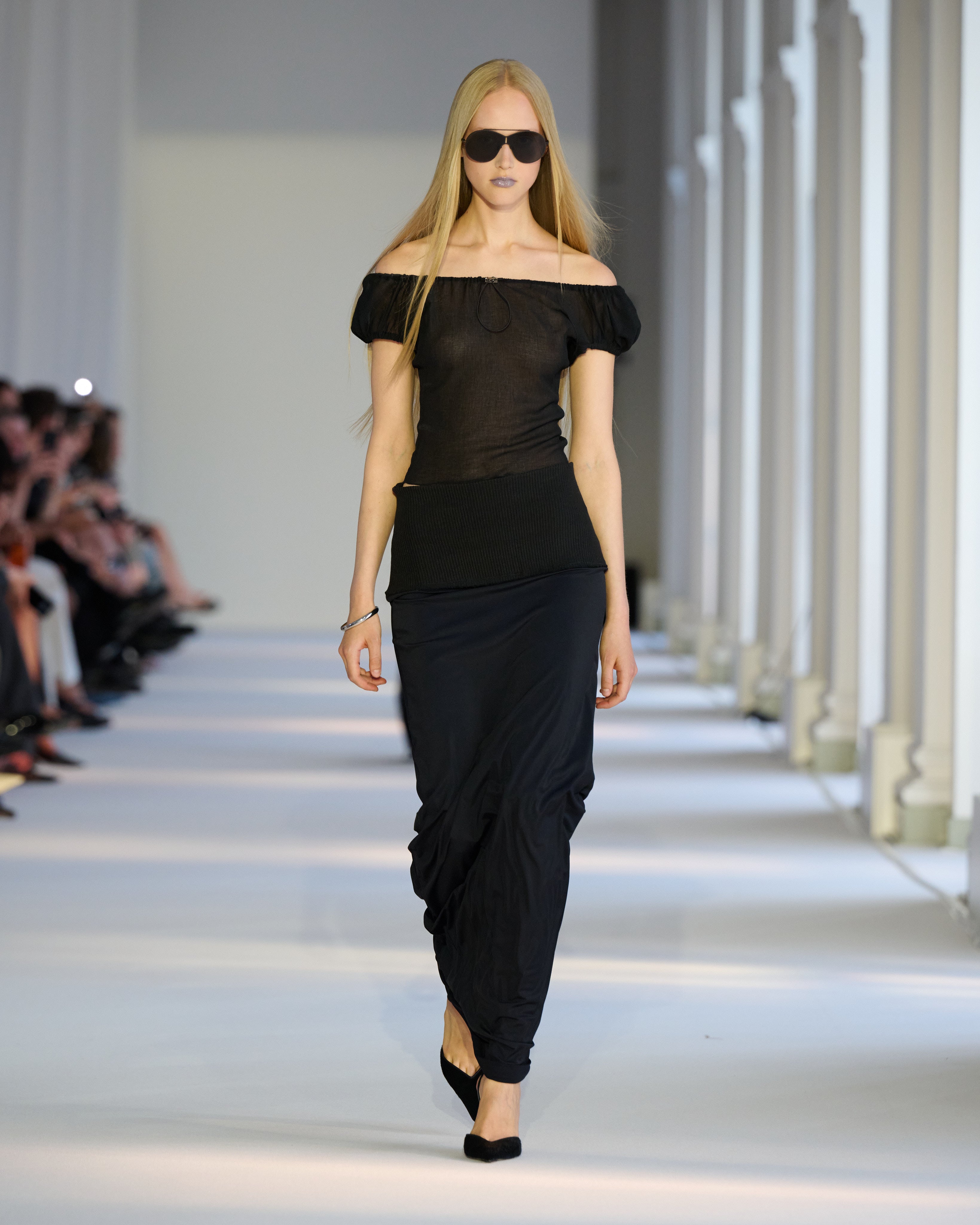 ioannes-puff-sleeve-top-crepon-top-puff-rmel-slim-fit image 3