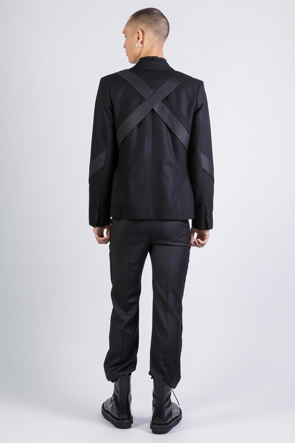 esther-perbandt-bond-jacke-herren-schwarz-wolle-kaschmir image 4