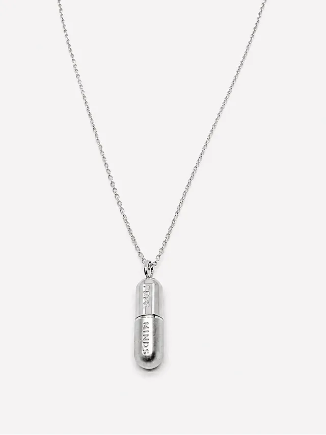 esther-perbandt-silver-pill-kette-silber-halskette-edelstahl-60cm image 1