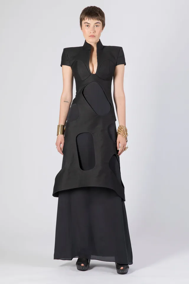 esther-perbandt-lana-cutout-kleid-schwarz-baumwolle-lang image 1