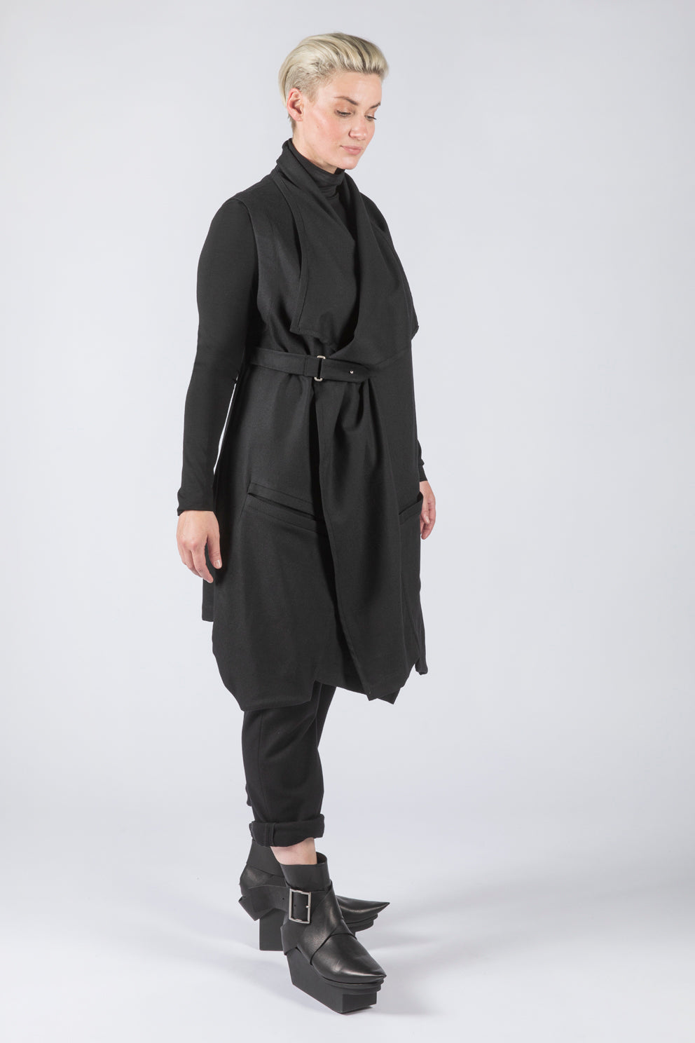 esther-perbandt-biker-weste-damen-schwarz-36-wolle-mit-g-rtel image 5