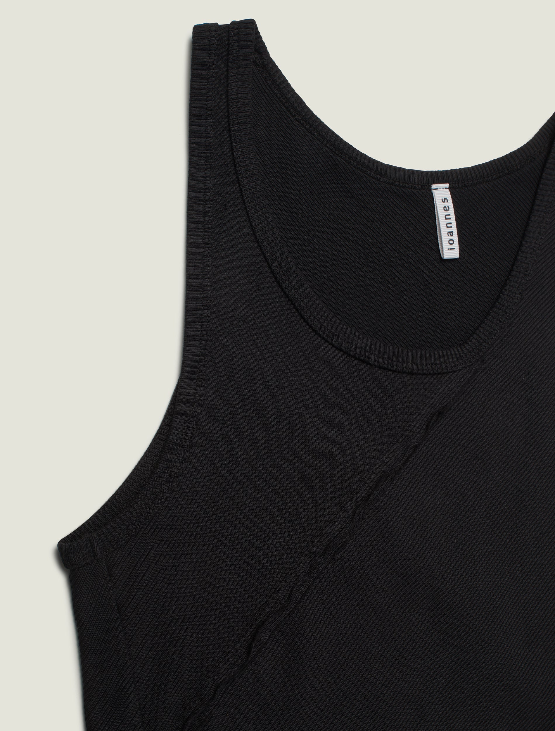 ioannes-bias-tank-top-rmellos-ripp-io-stickerei-unisex image 4