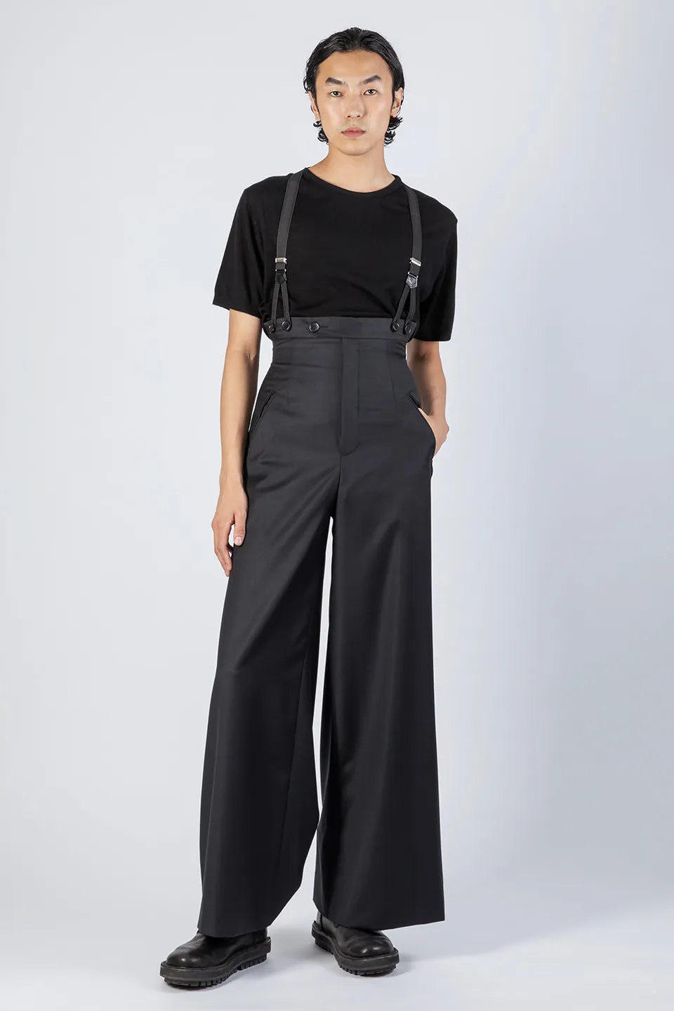 esther-perbandt-highwaist-hose-herren-schwarz-wolle image 1