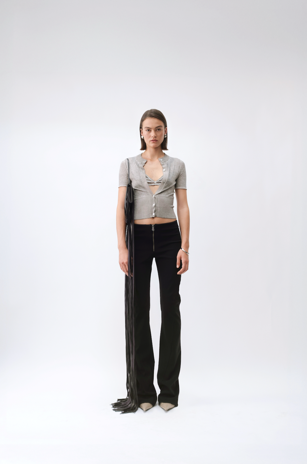 ioannes-elevated-trousers-damenhose-scuba-ausgestellt image 2
