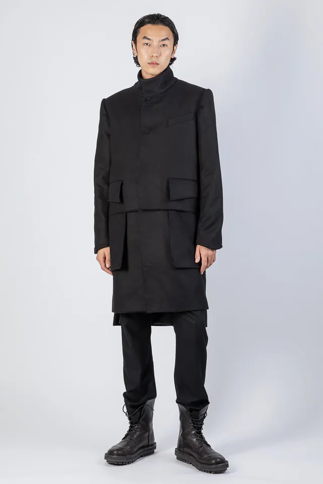 esther-perbandt-walker-mantel-herren-schwarz-wolle image 1