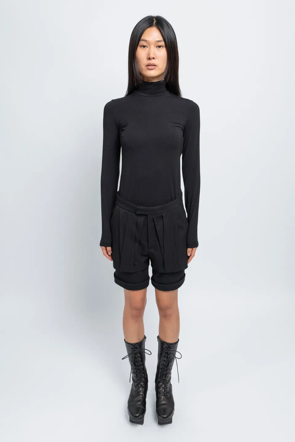 esther-perbandt-roy-shorts-schwarz-high-waist-gr-38 image 1