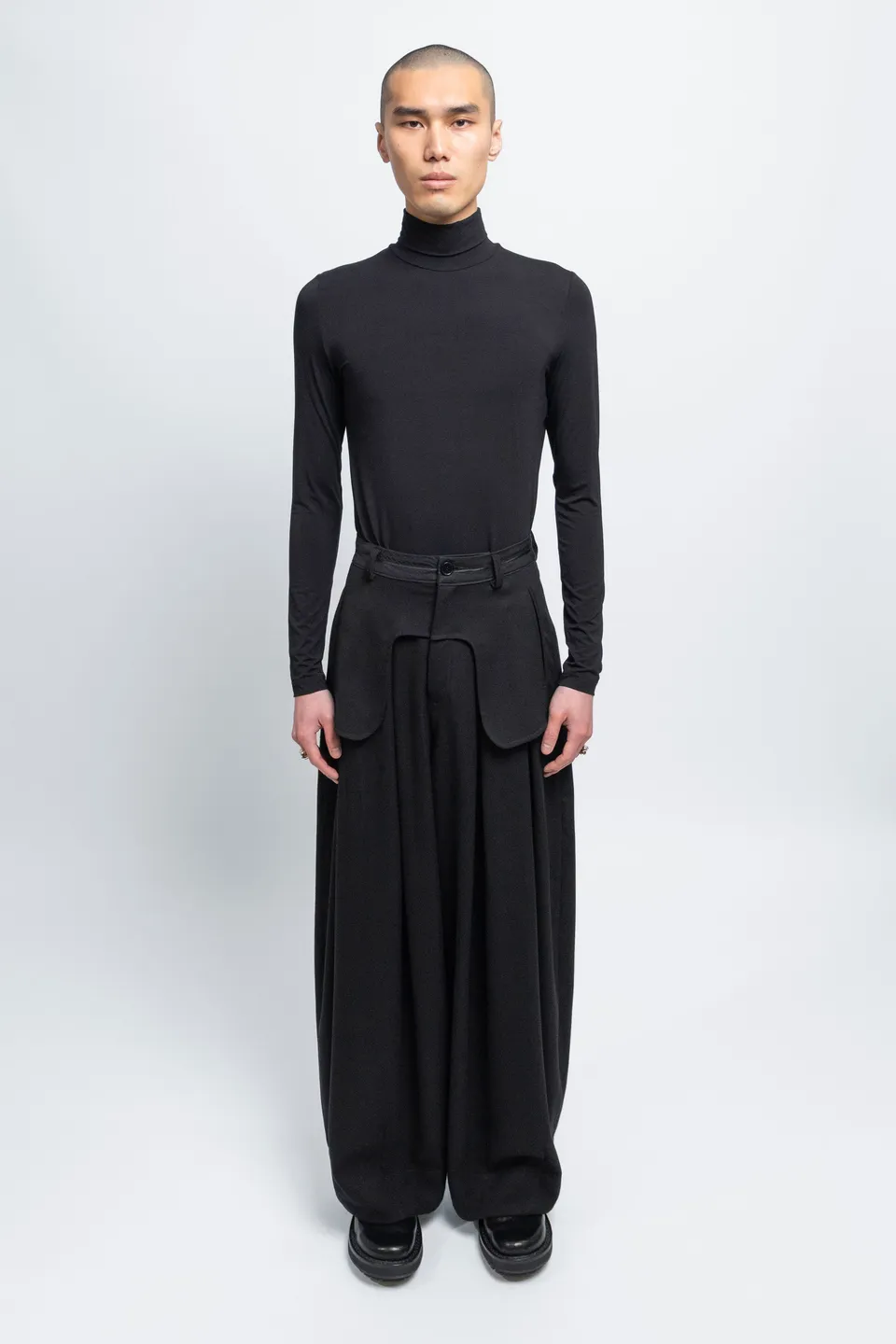 esther-perbandt-waistband-hose-herren-schwarz-weit image 1