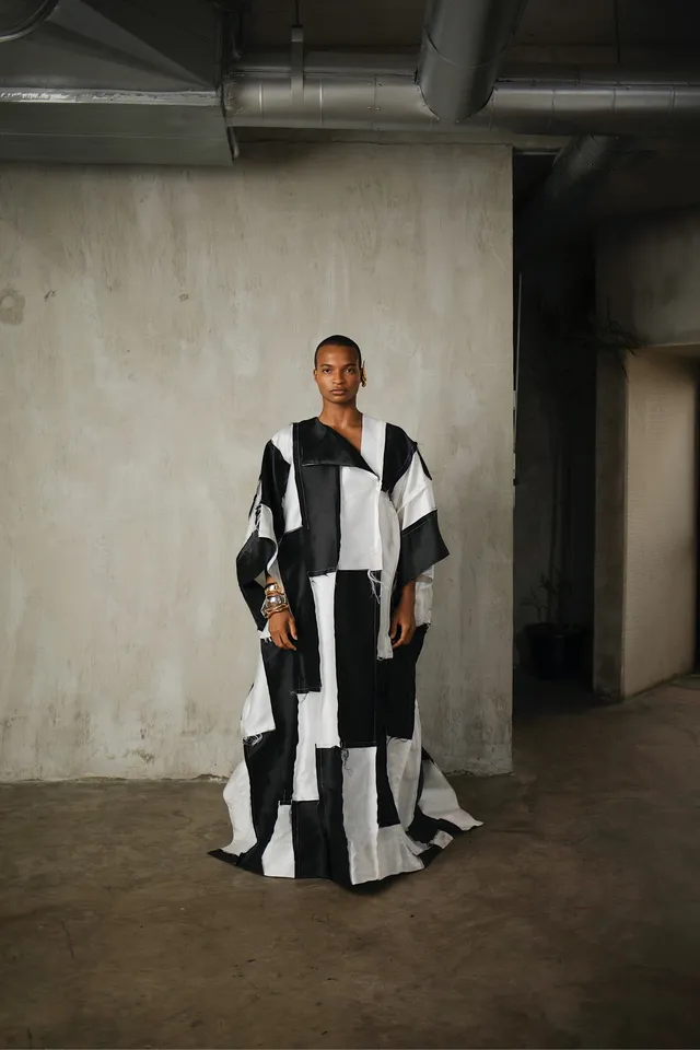 fruch-agbada-101-patchwork-kaftan-schwarz-wei image 1