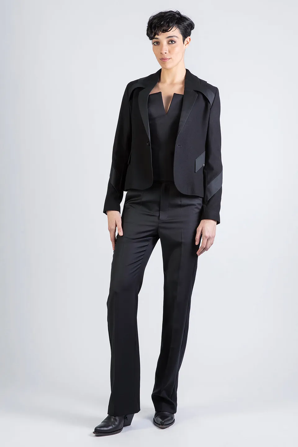 esther-perbandt-smoking-cashmere-hose-schwarz-stoffhose-damen image 1