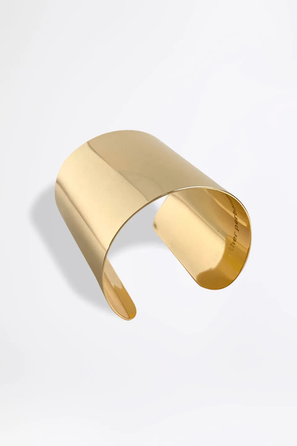 esther-perbandt-plain-armreif-gold-messing-vergoldet image 1