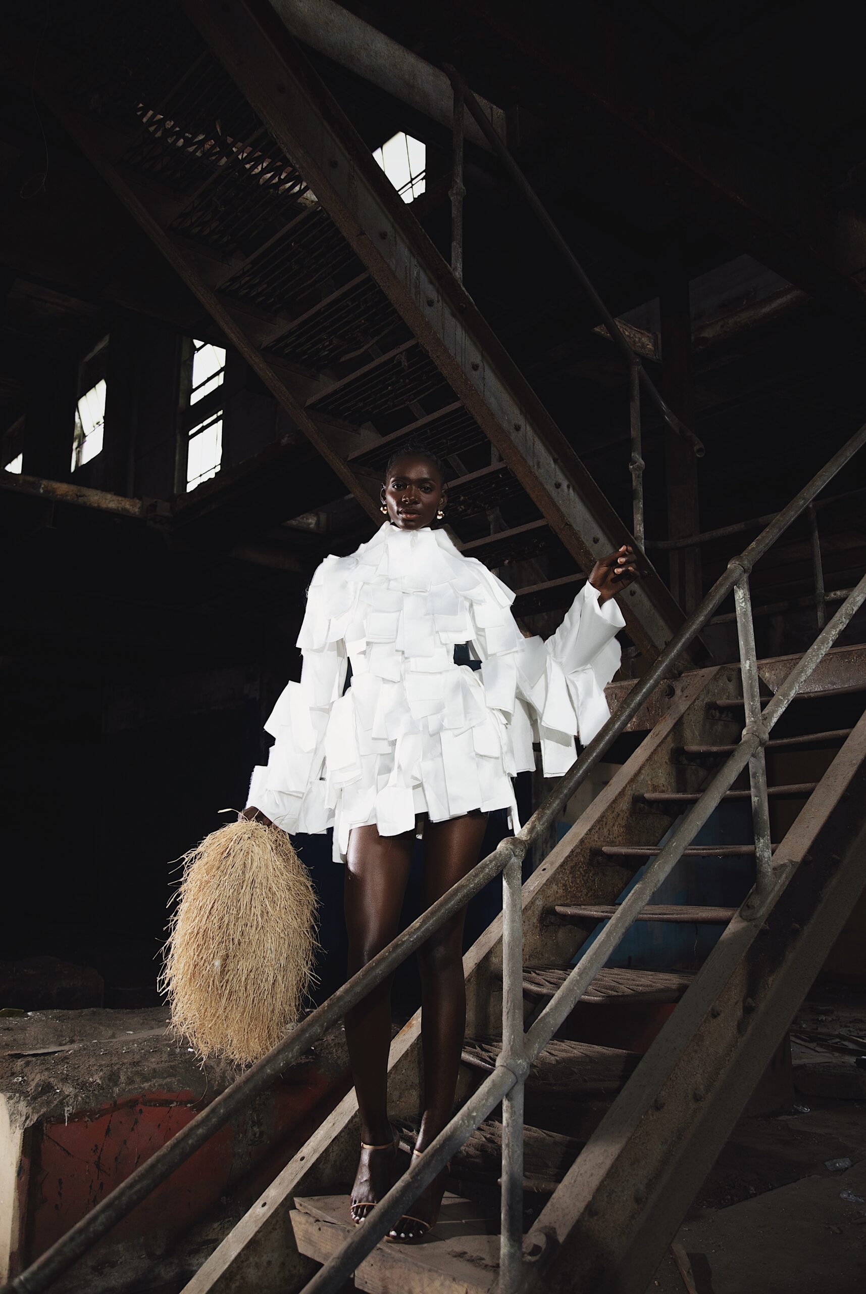 fruch-orishirishi-dress-minikleid-strukturiert-upcycling image 3