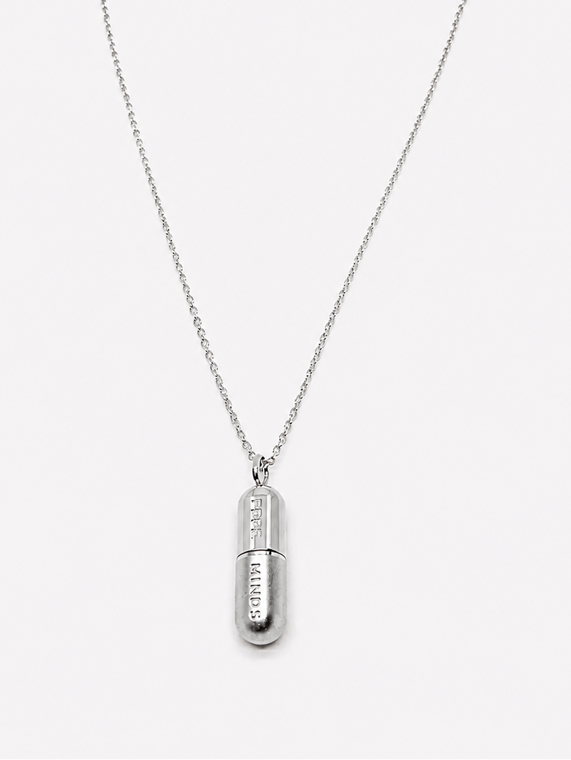 esther-perbandt-silver-pill-kette-silber-halskette-edelstahl-60cm image 1