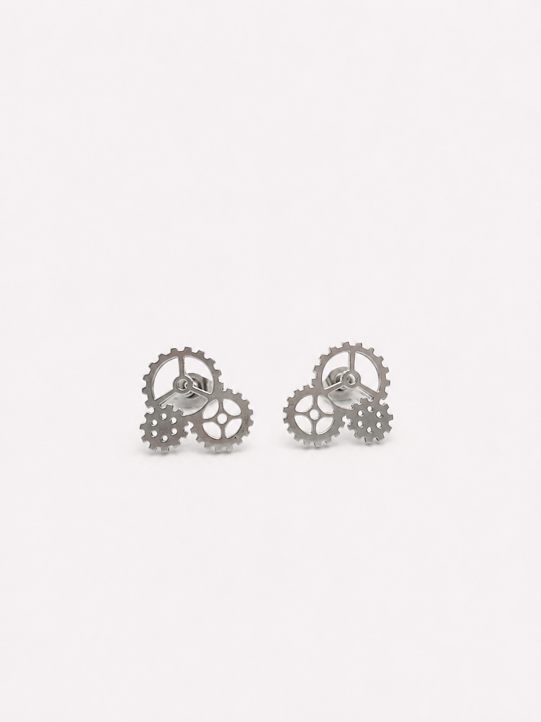 esther-perbandt-gearwheel-ohrring-silber-edelstahl image 1