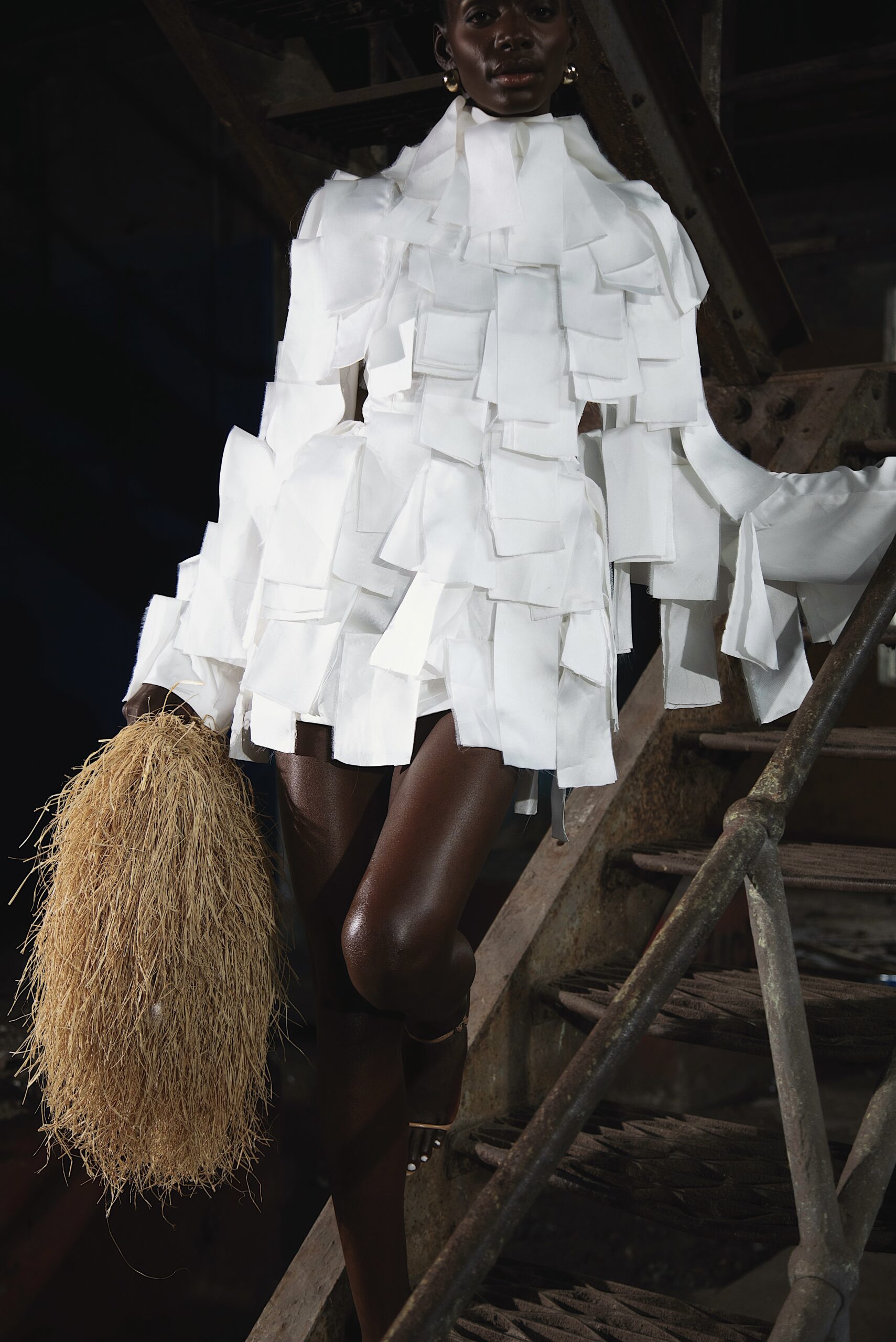fruch-orishirishi-dress-minikleid-strukturiert-upcycling image 4