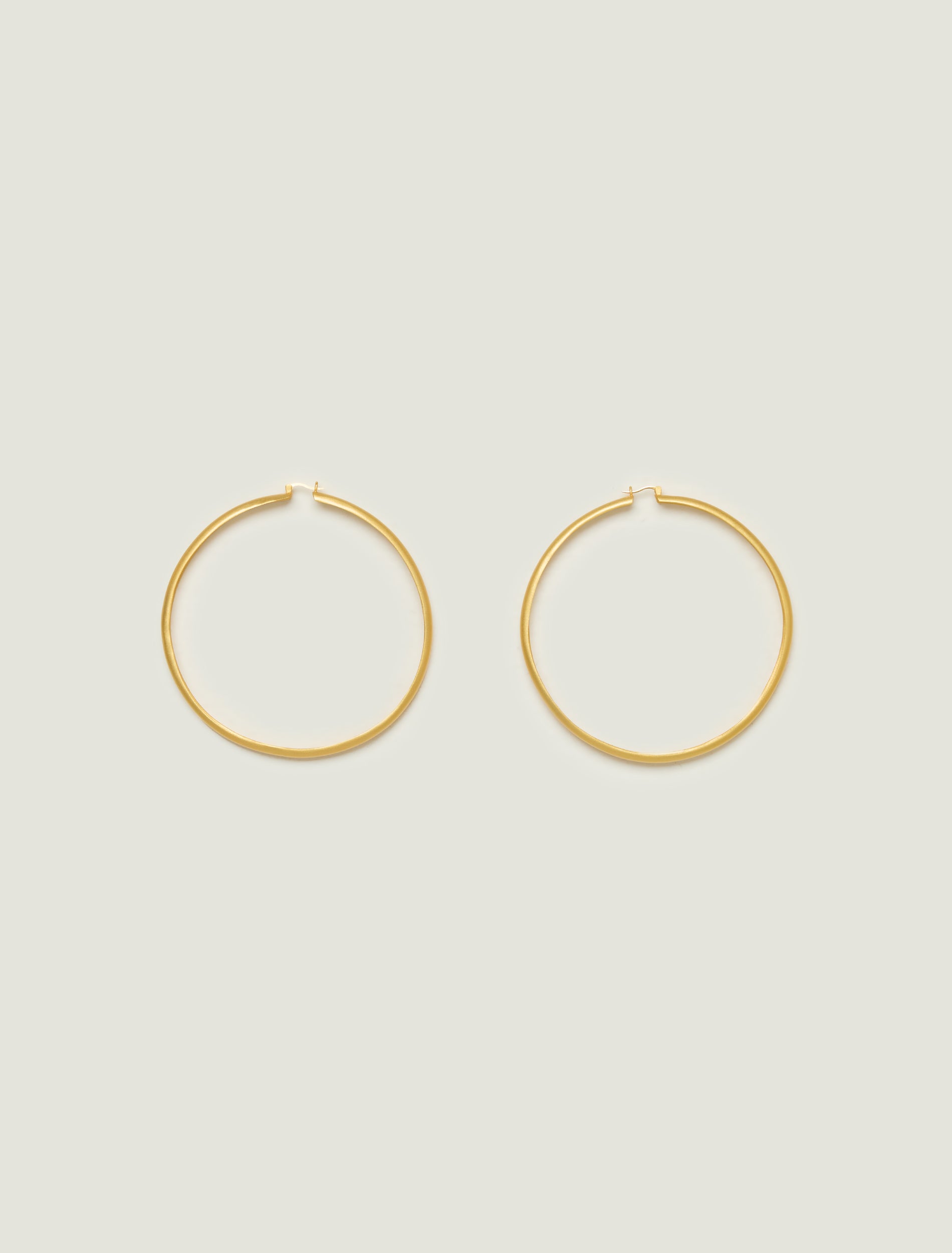 ioannes-golden-hoops-creolen-gro-messing-rhodiniert-110mm image 1